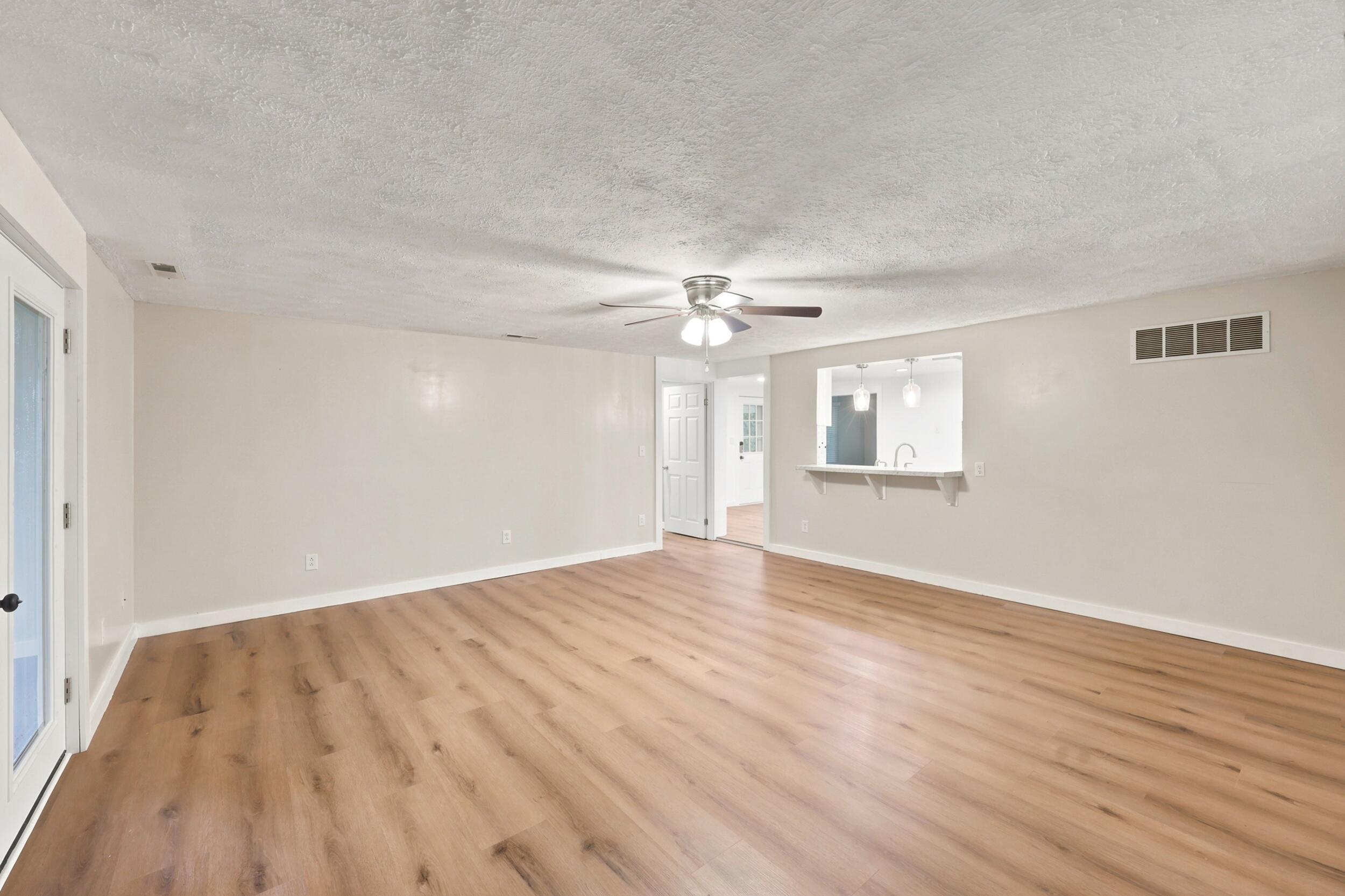 198 Hilltop Drive Property Photo 18