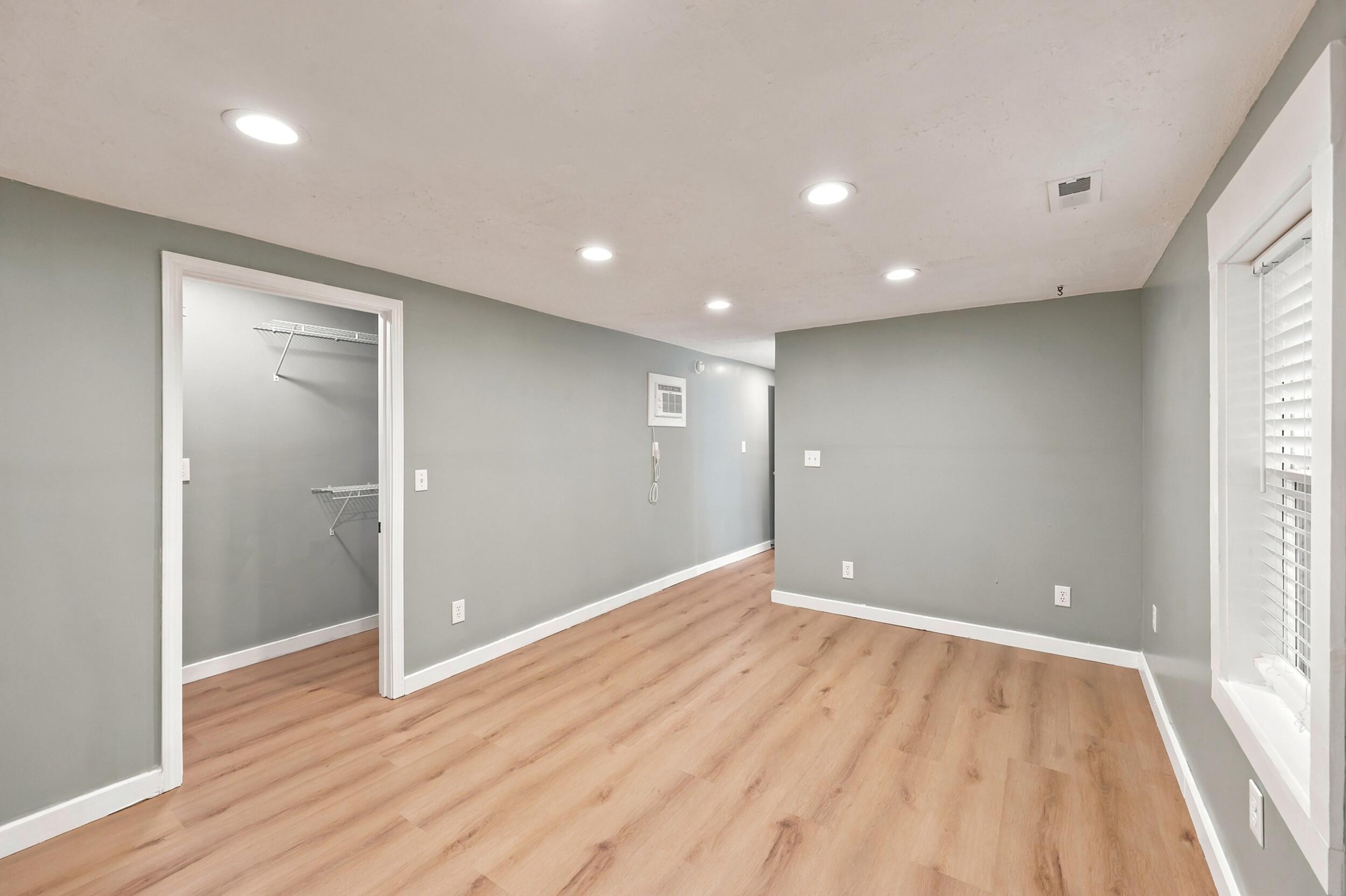 198 Hilltop Drive Property Photo 21