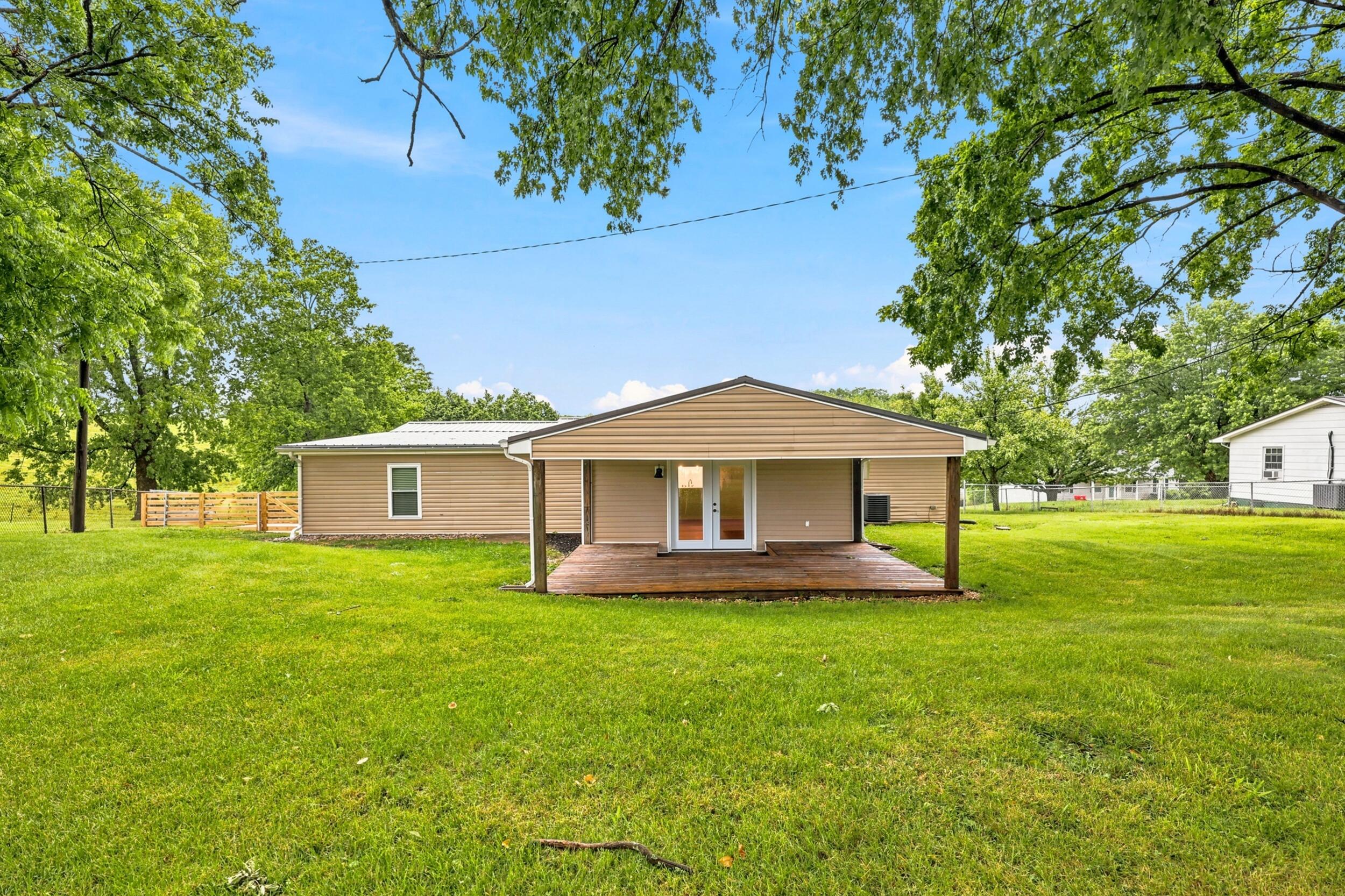 198 Hilltop Drive Property Photo 24