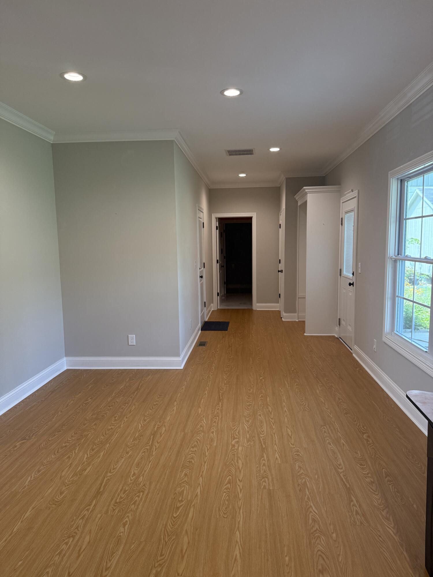 480 Bellaire Drive Property Photo 15