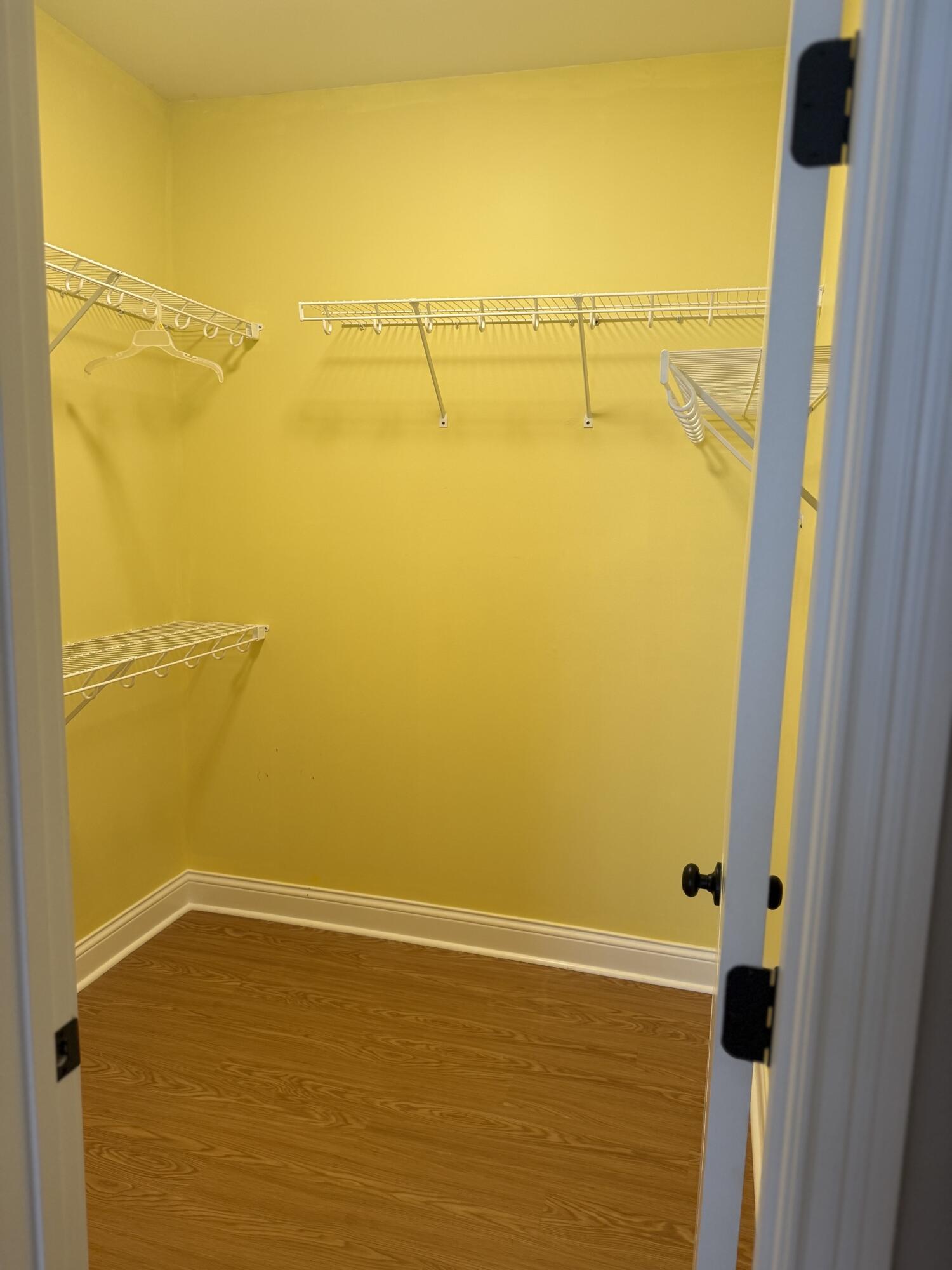 480 Bellaire Drive Property Photo 22