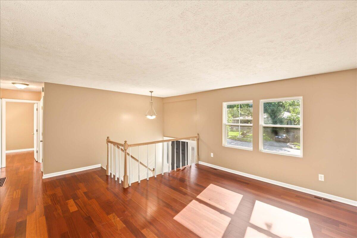 3328 Downing Place Property Photo 13