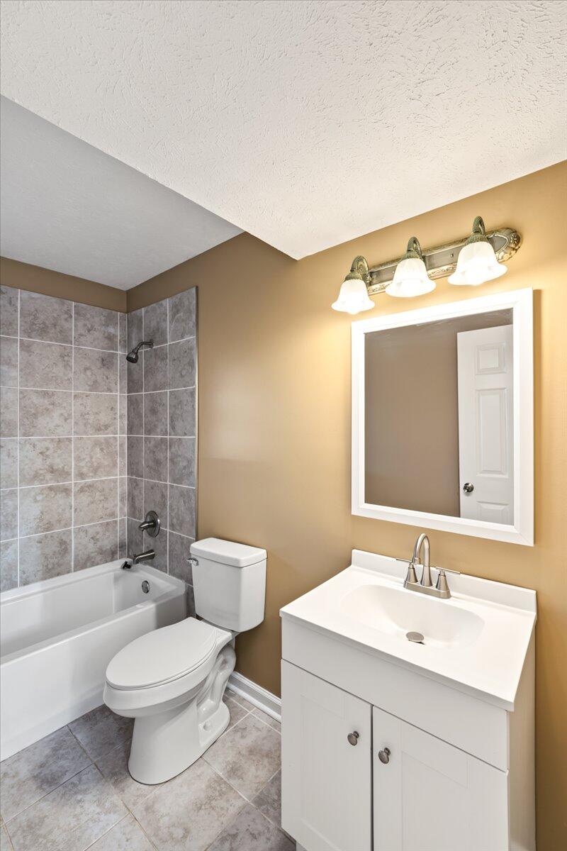 3328 Downing Place Property Photo 38