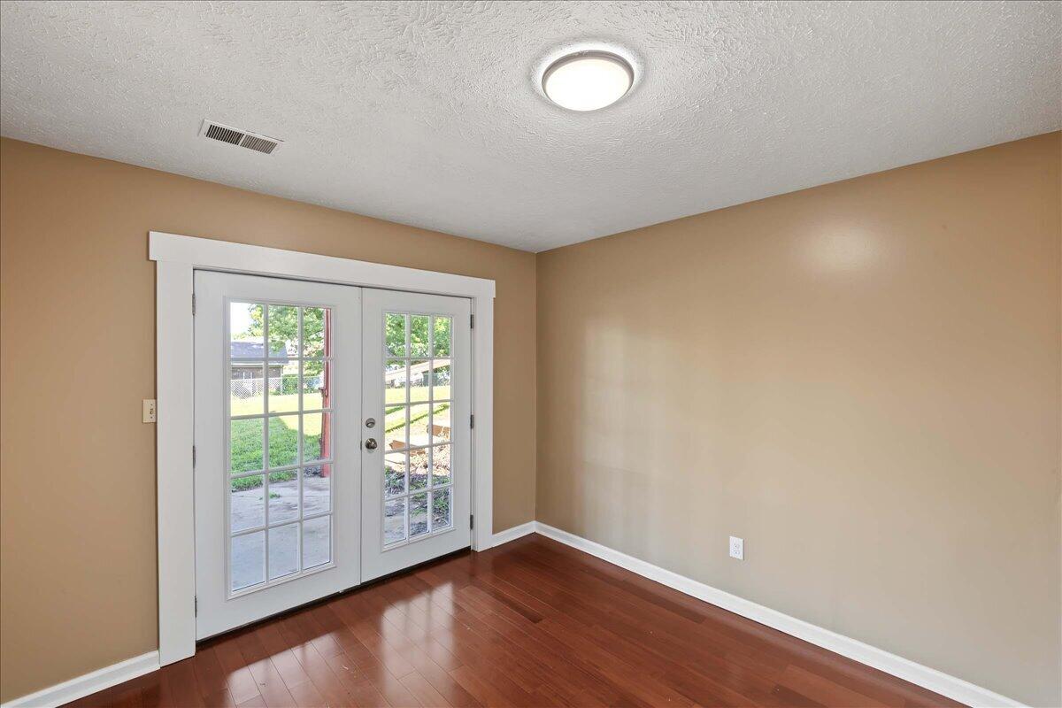 3328 Downing Place Property Photo 43