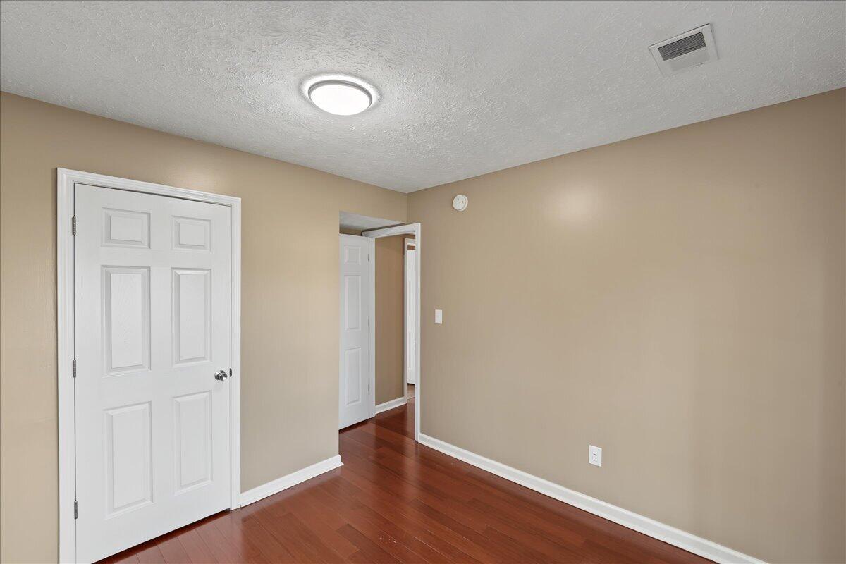 3328 Downing Place Property Photo 44