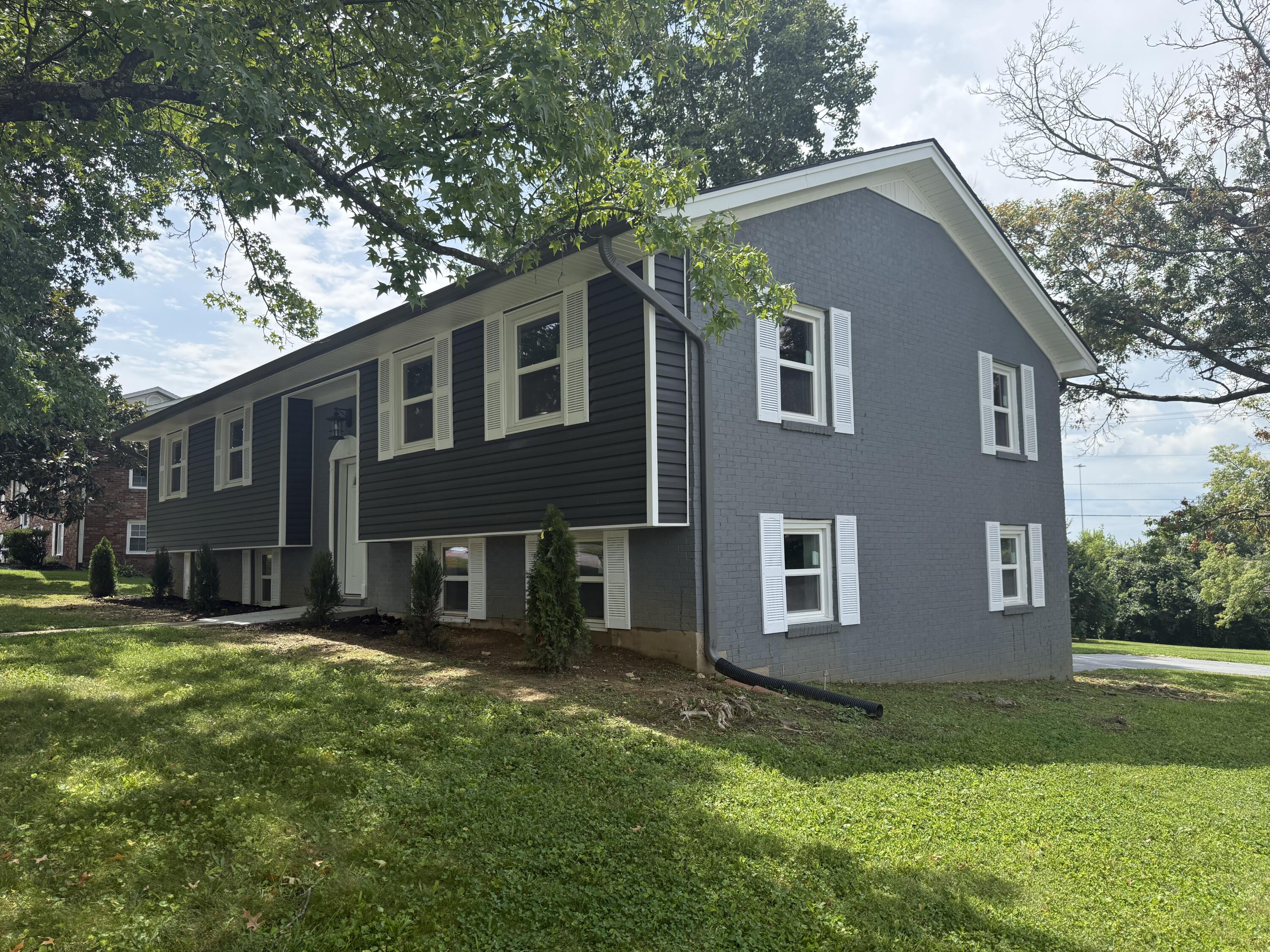 126 Millstone Drive Property Photo 4