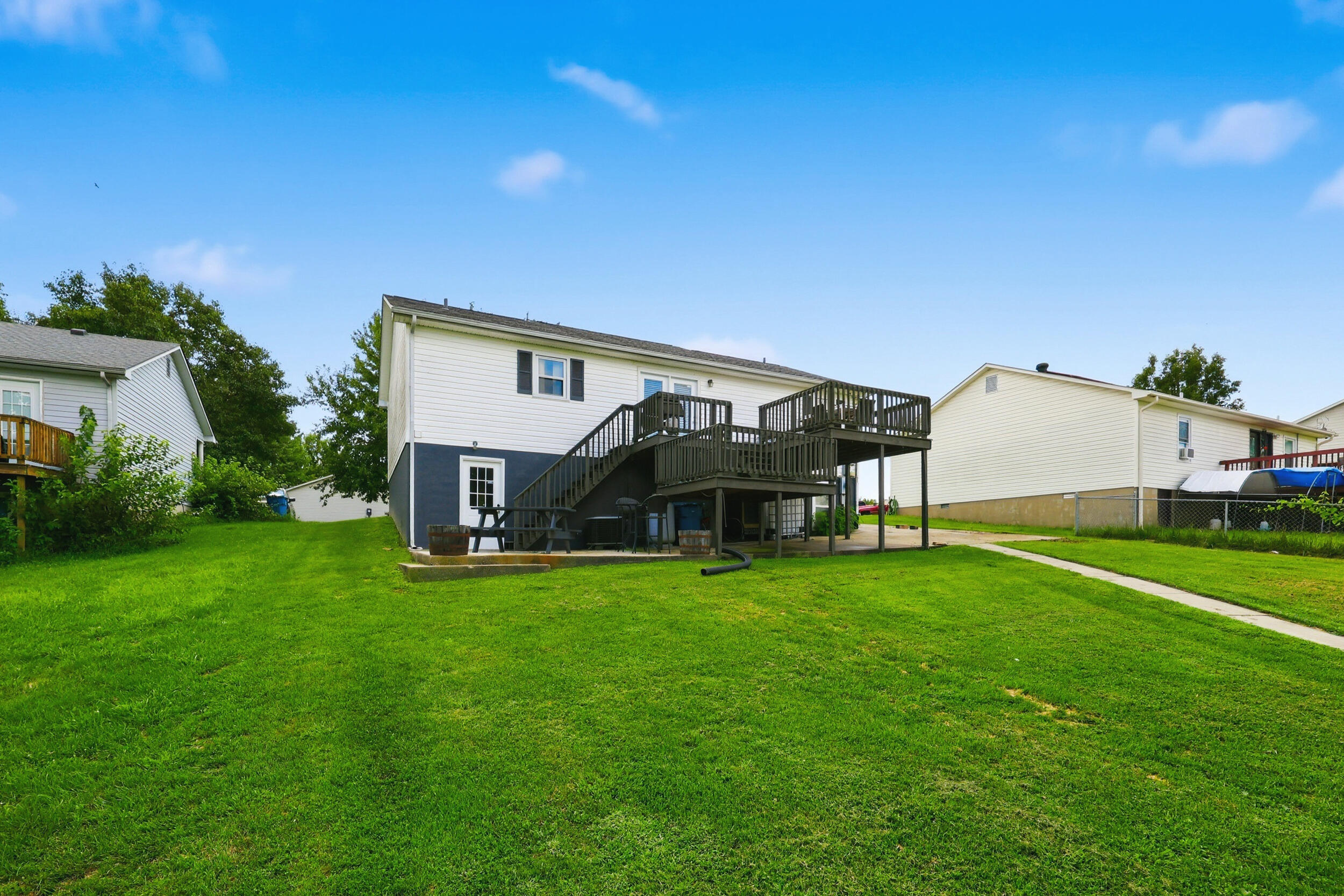 110 Robbie Drive Property Photo 32