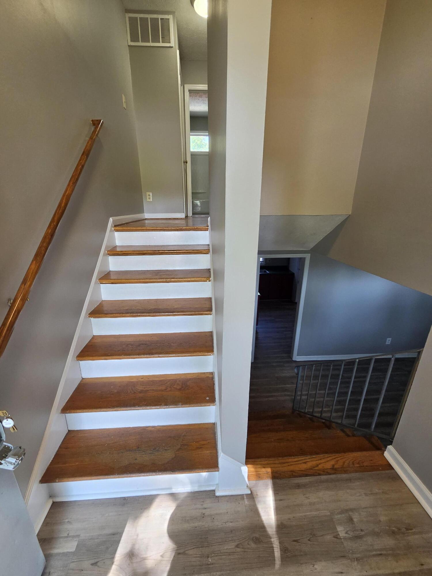 3411 Sutherland Drive A Property Photo 2