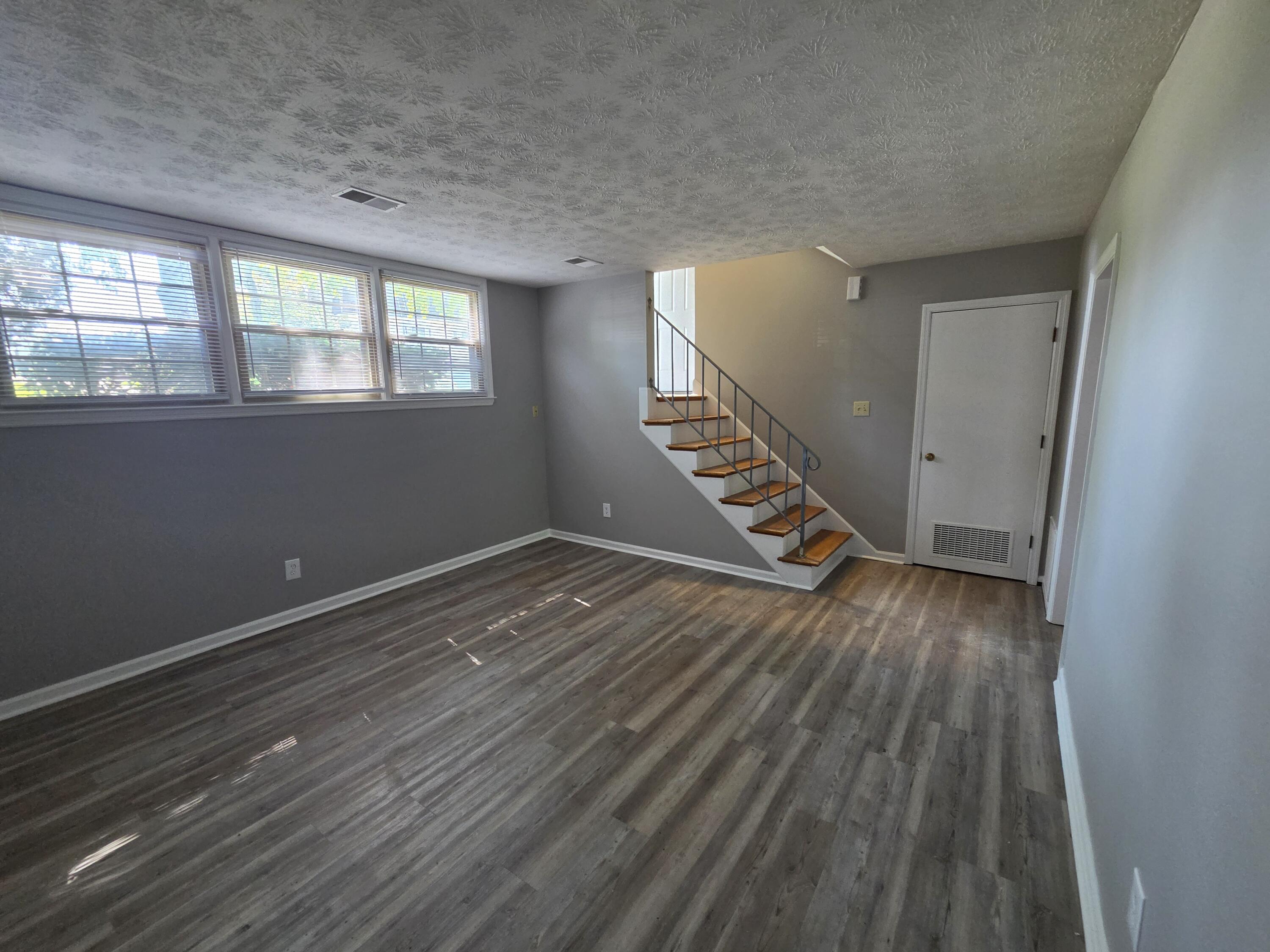 3411 Sutherland Drive A Property Photo 3