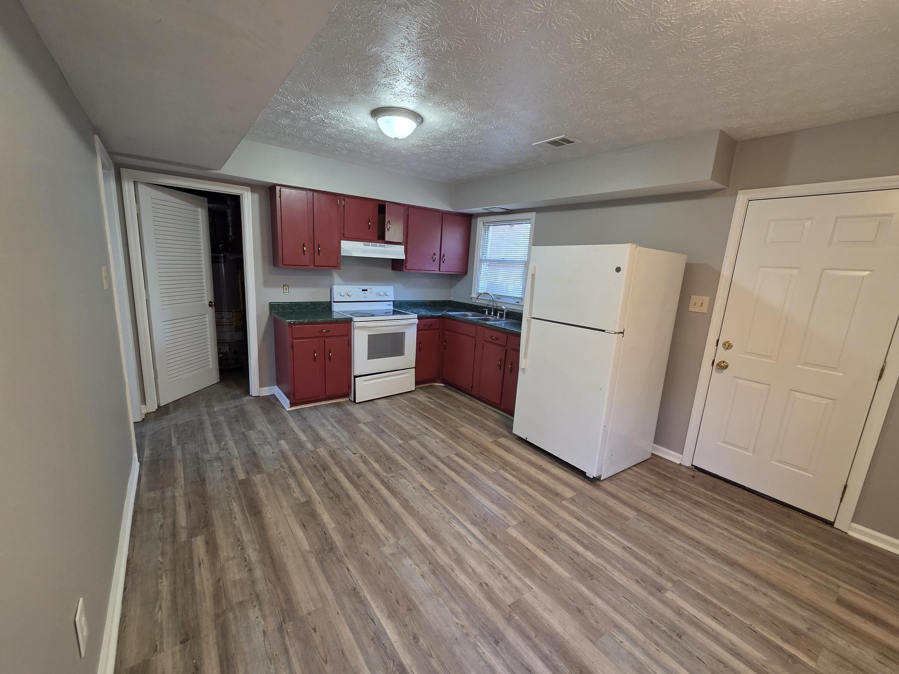 3411 Sutherland Drive A Property Photo 4