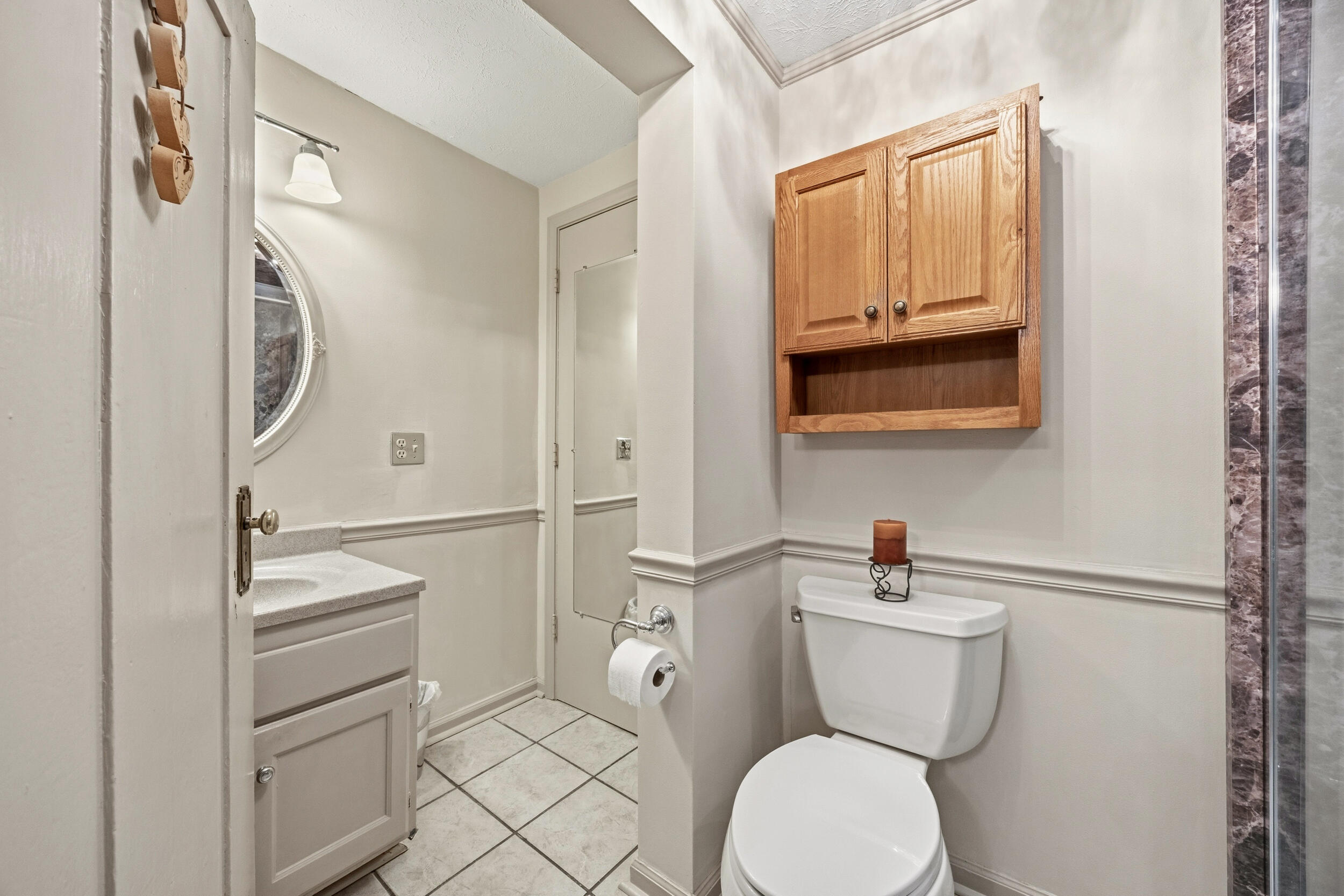 411 E 2nd Street Property Photo 25