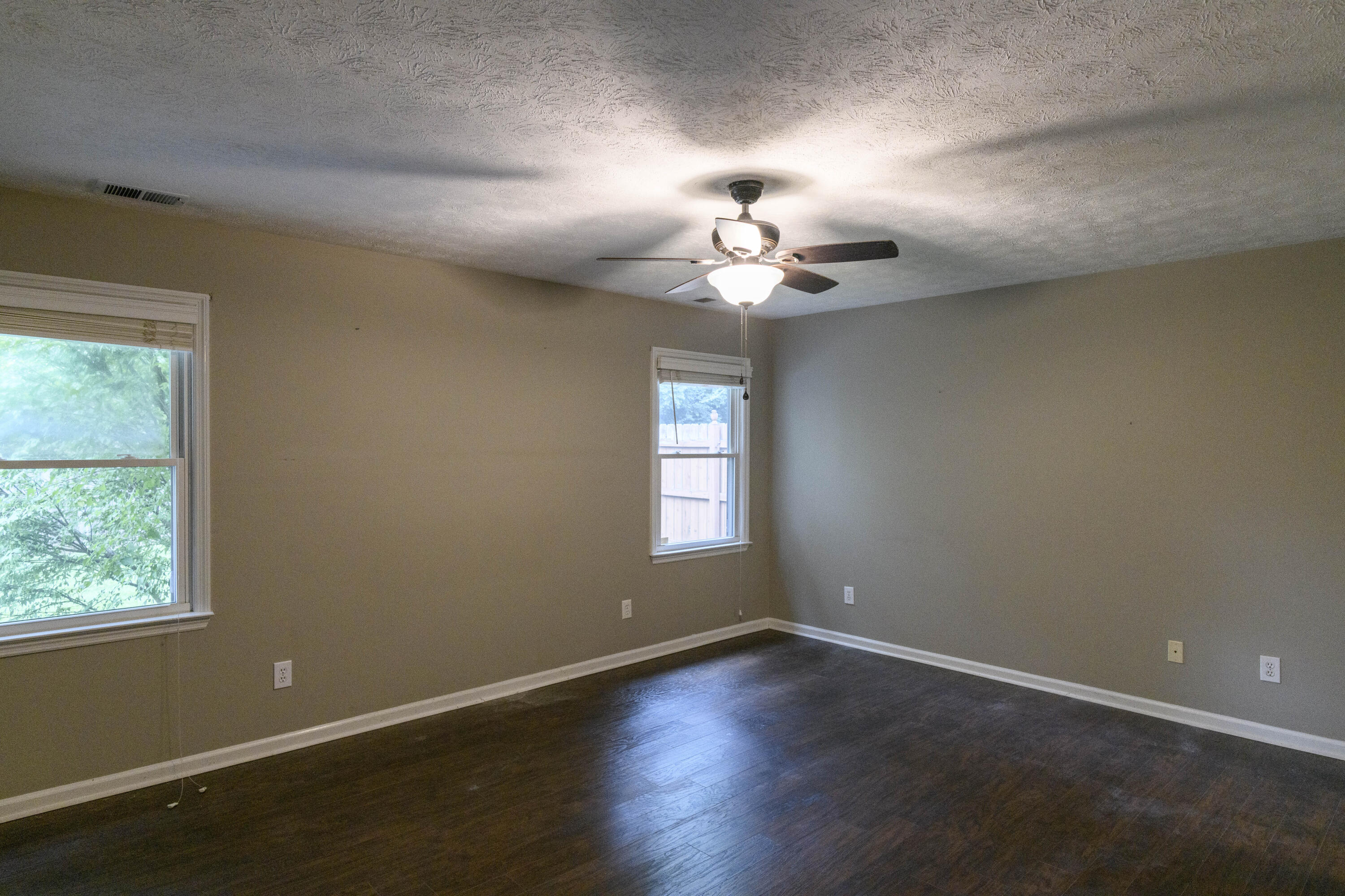 825 Willow Oak Circle Property Photo 24