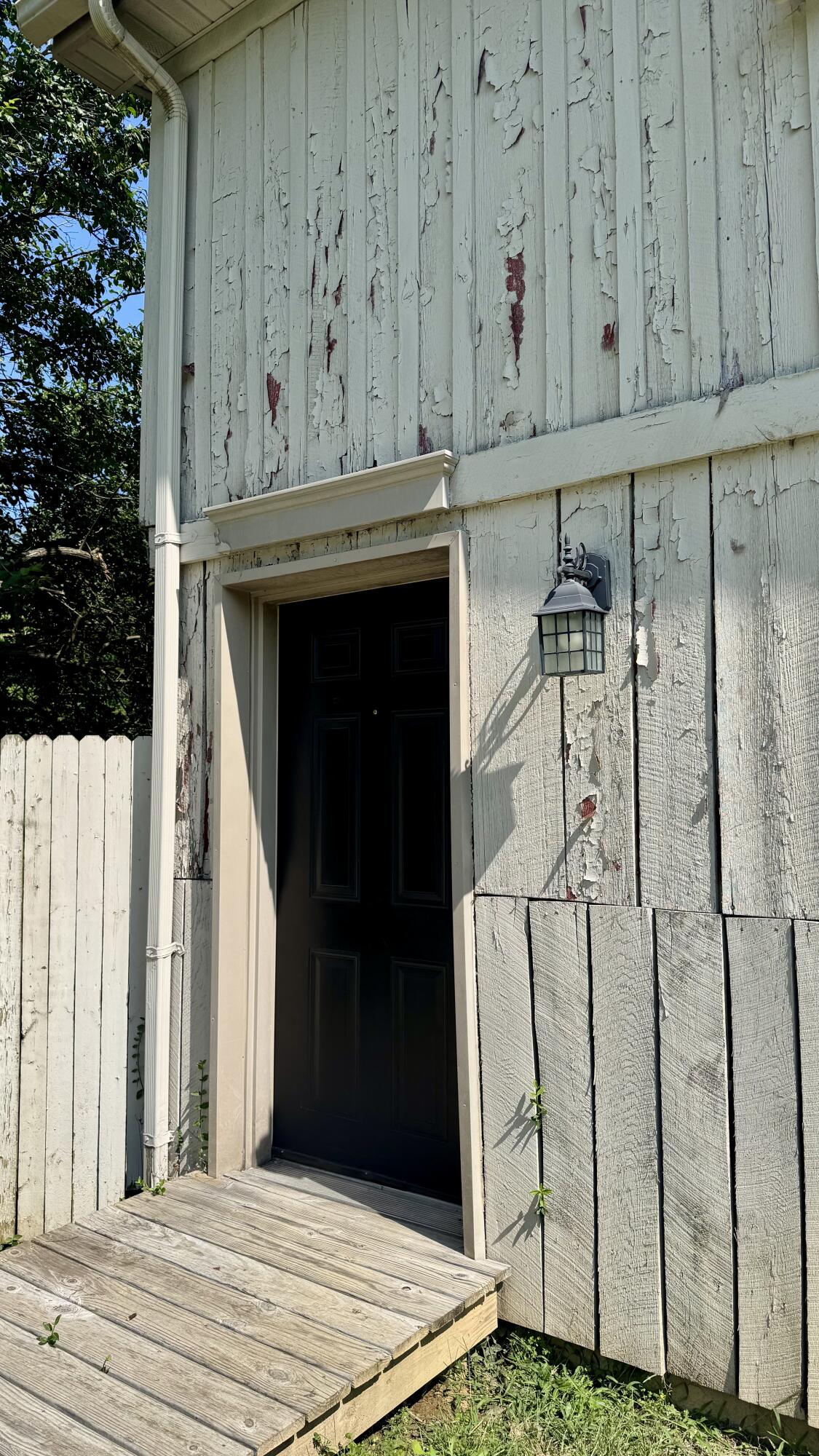 1065 Mackey Pike Property Photo 3