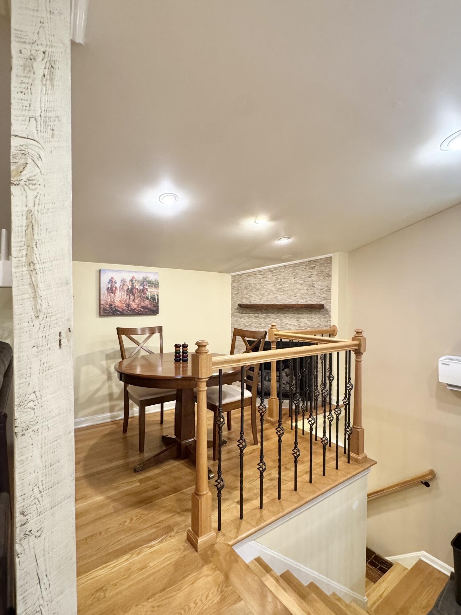 1065 Mackey Pike Property Photo 6