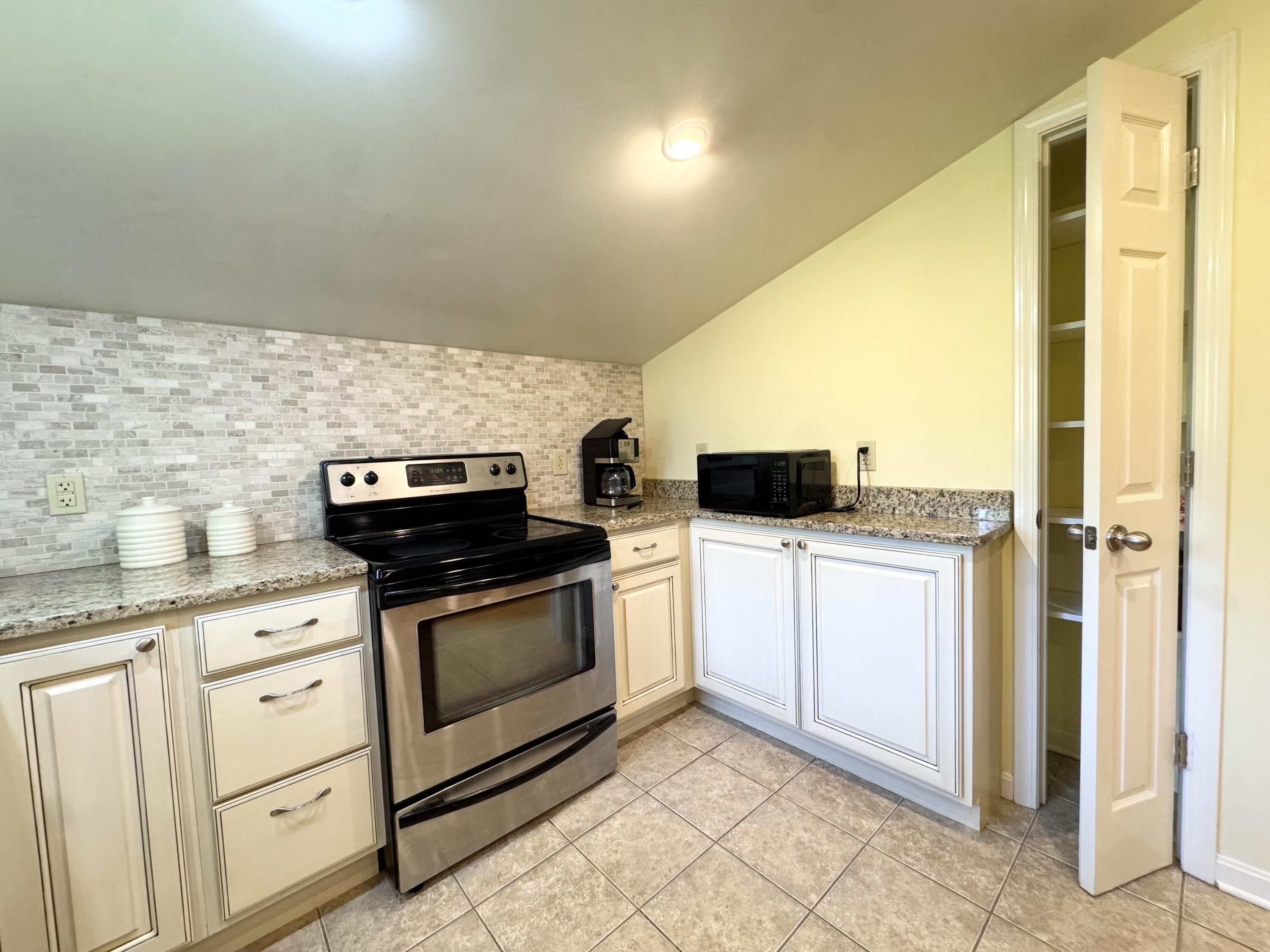 1065 Mackey Pike Property Photo 23