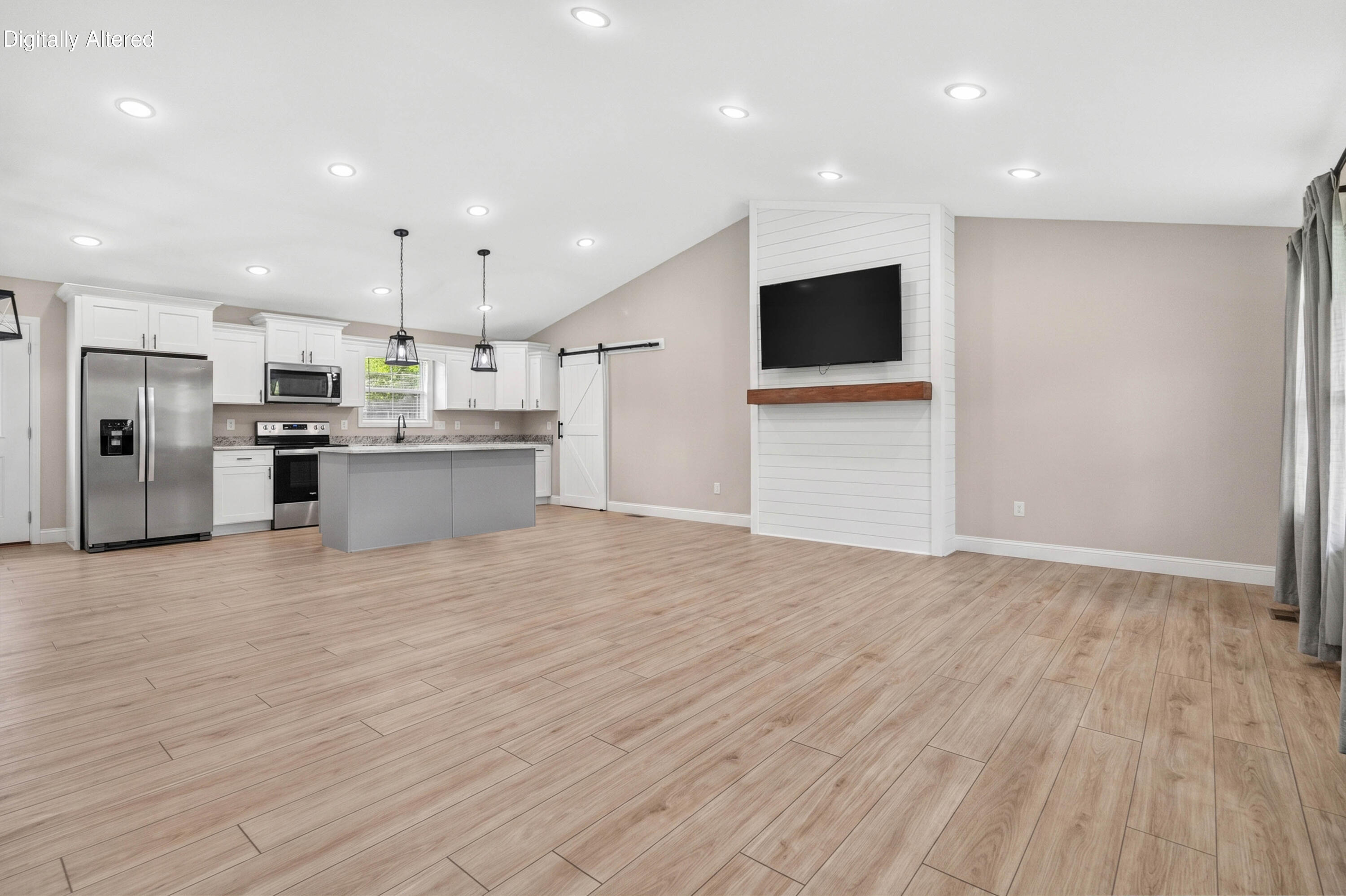 158 Strunk Road Property Photo 8