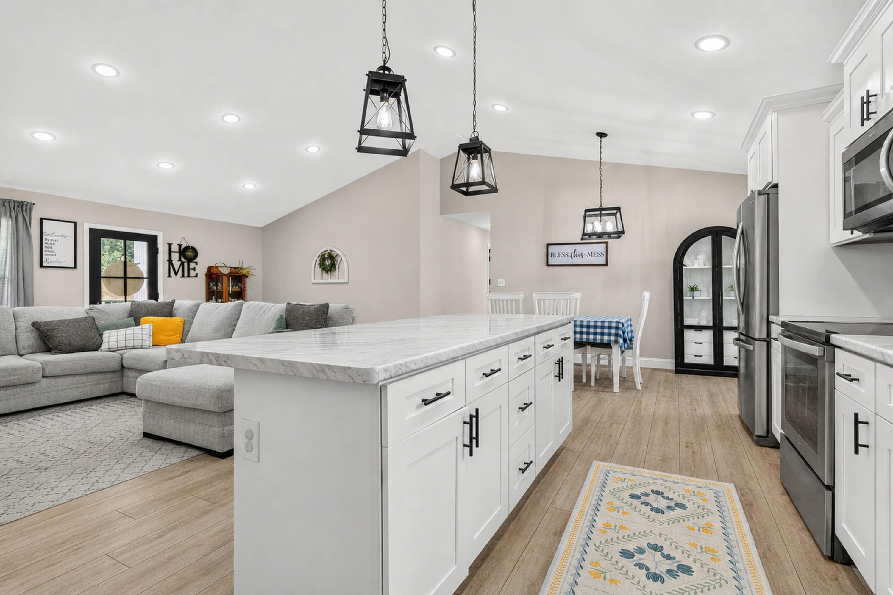 158 Strunk Road Property Photo 17