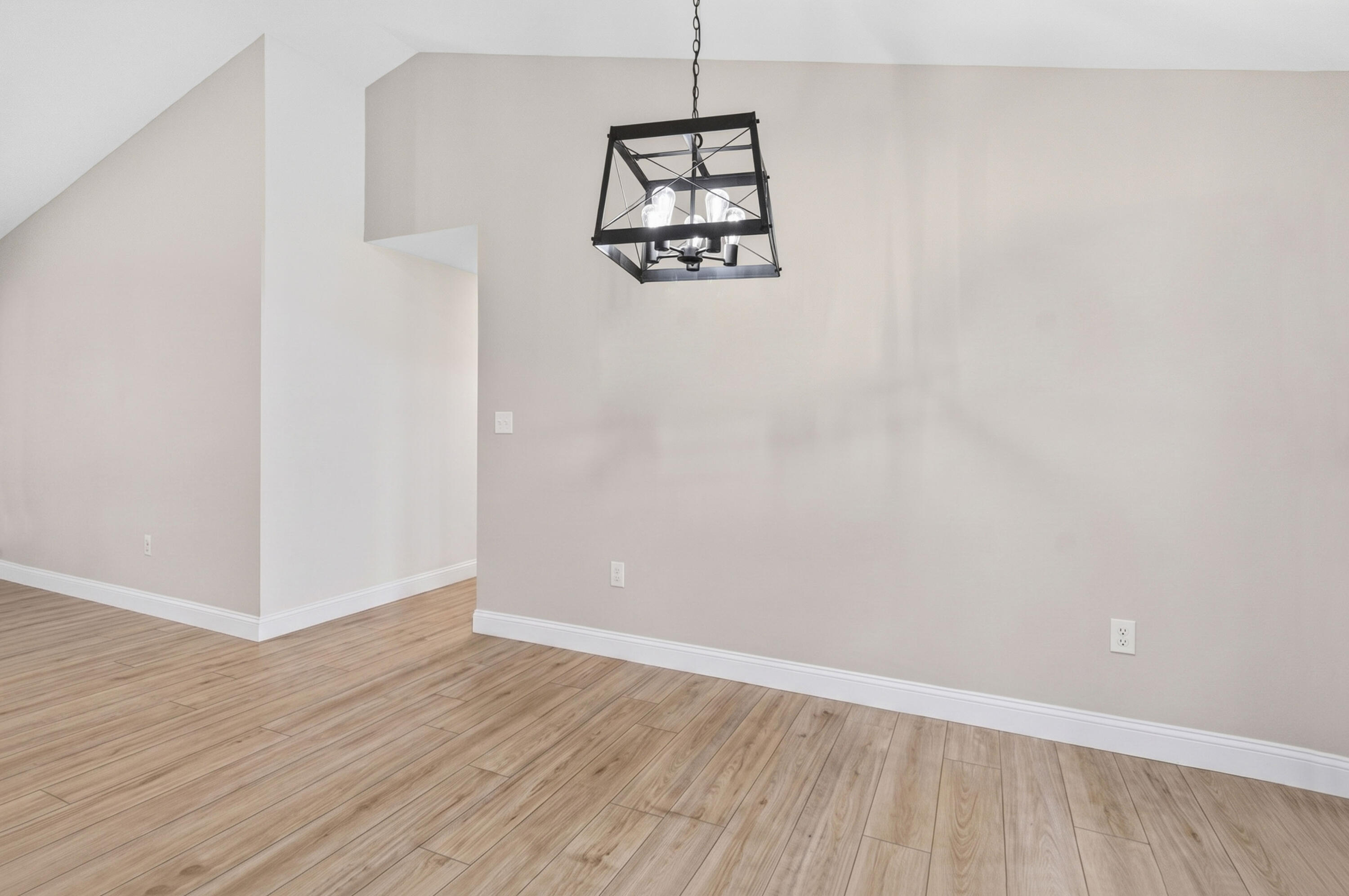 158 Strunk Road Property Photo 22