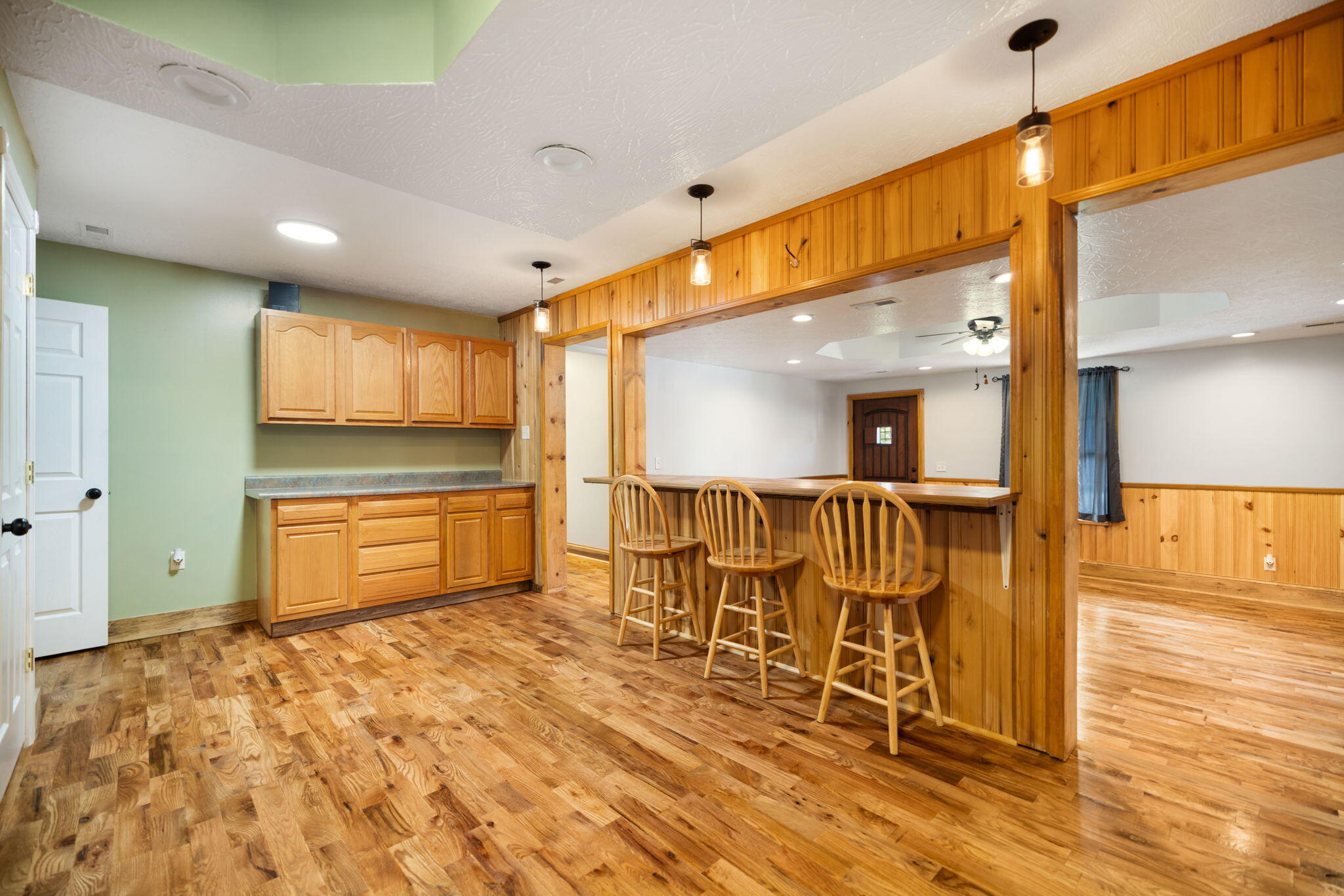 145 Monticello Drive Property Photo 8