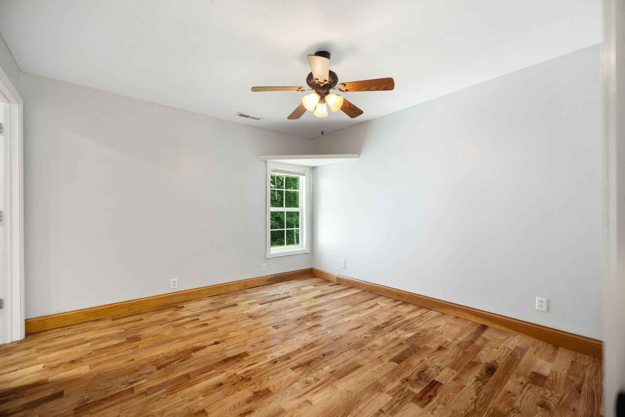 145 Monticello Drive Property Photo 16
