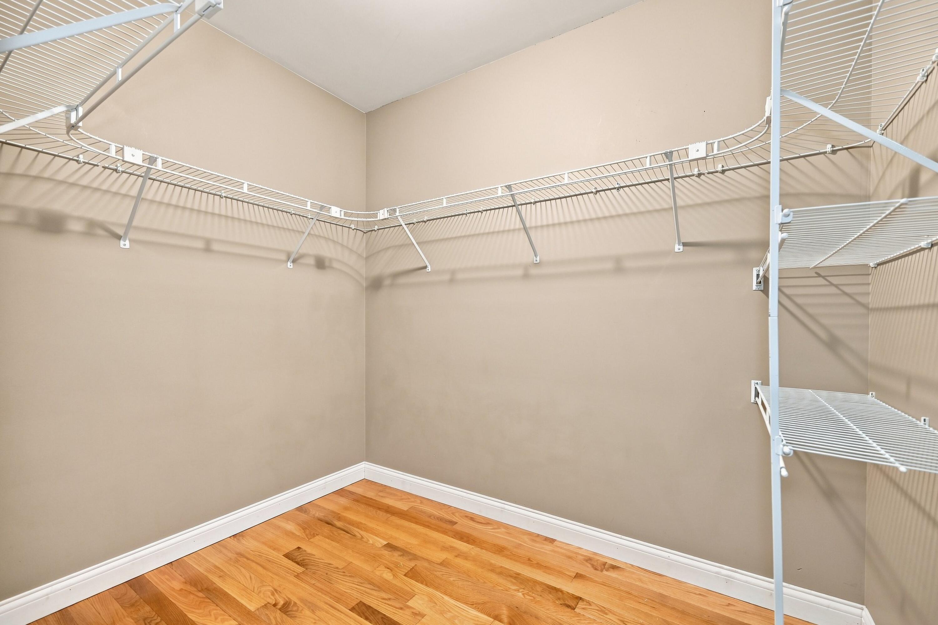 105 Weslyn Way Property Photo 23