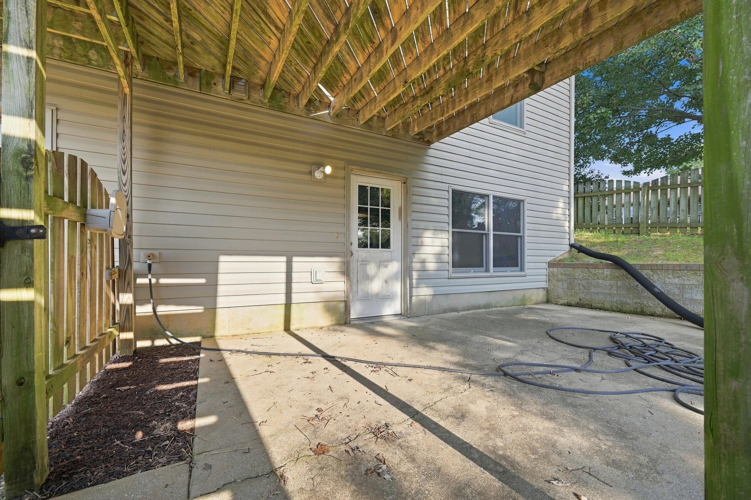 105 Weslyn Way Property Photo 31