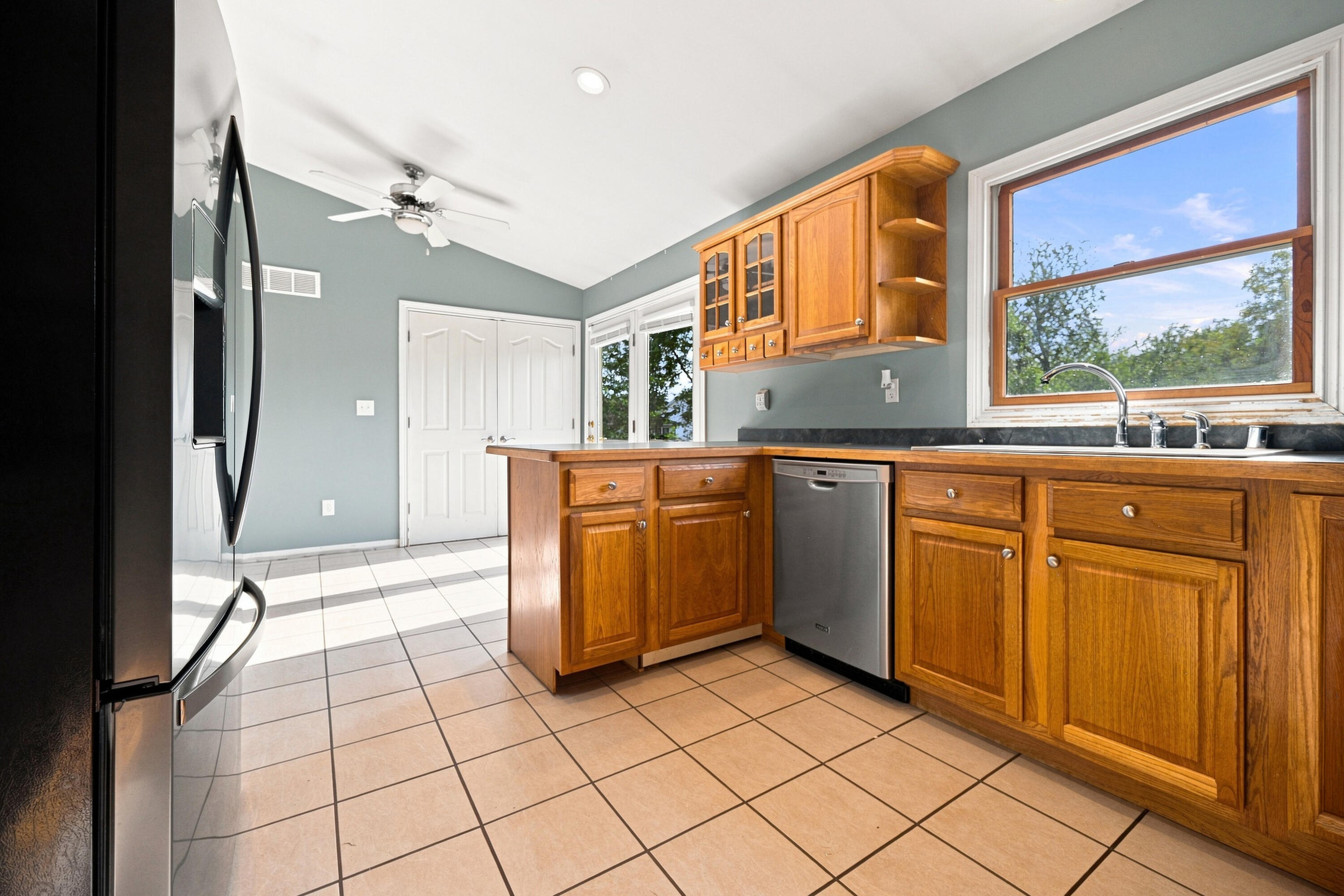 105 Weslyn Way Property Photo 39
