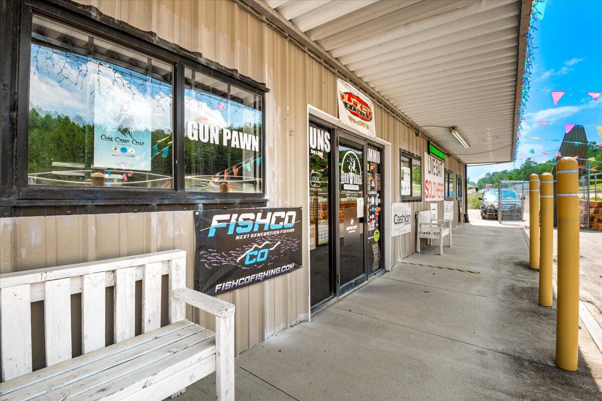 2709 Cumberland Falls Highway Property Photo 6