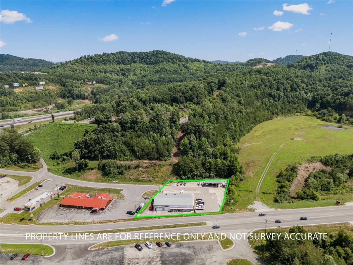 2709 Cumberland Falls Highway Property Photo 13