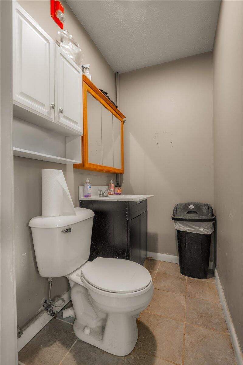 2709 Cumberland Falls Highway Property Photo 34