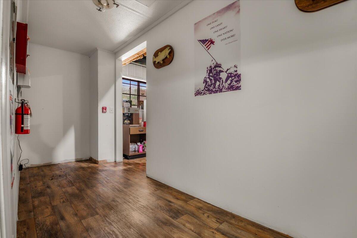 2709 Cumberland Falls Highway Property Photo 35