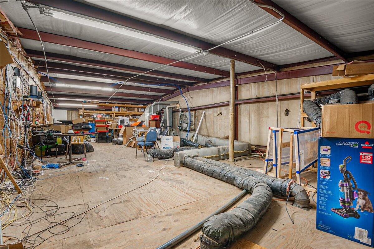 2709 Cumberland Falls Highway Property Photo 43