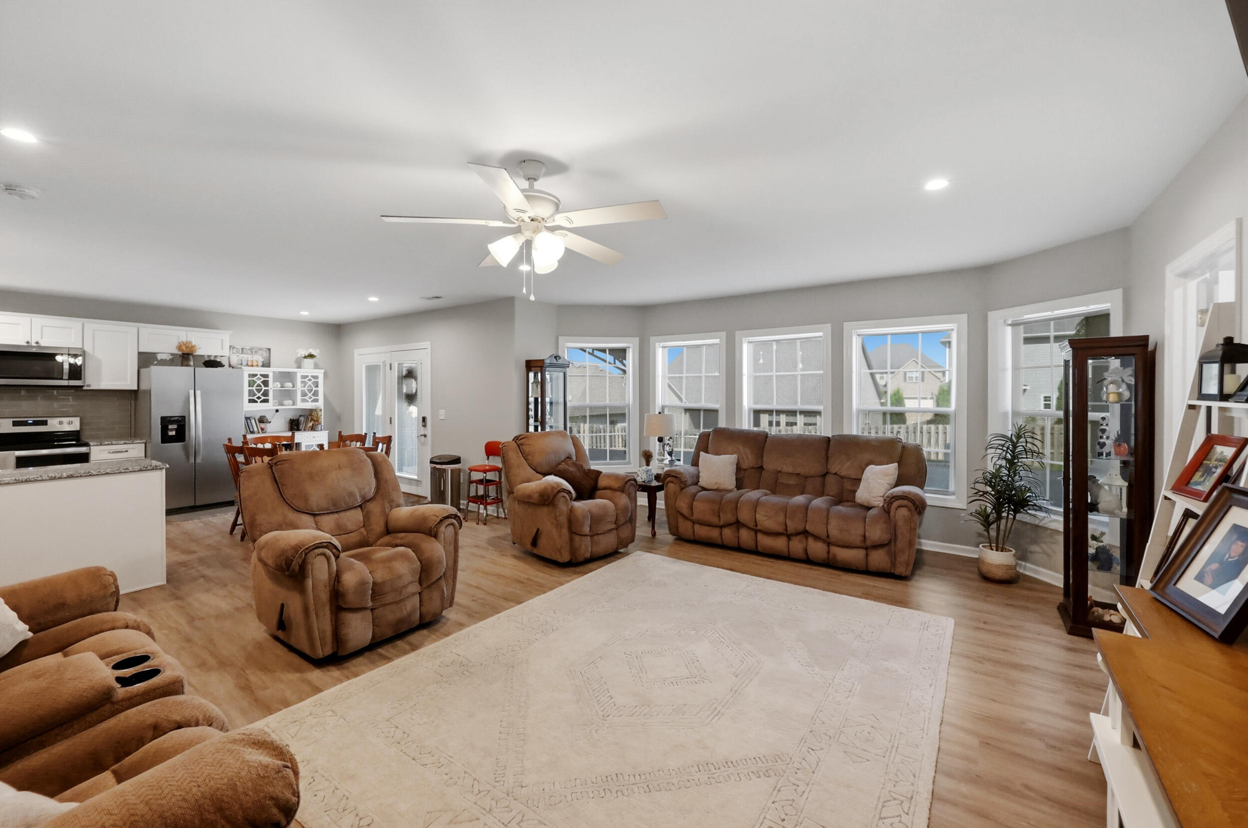 116 Inverness Drive Property Photo 49