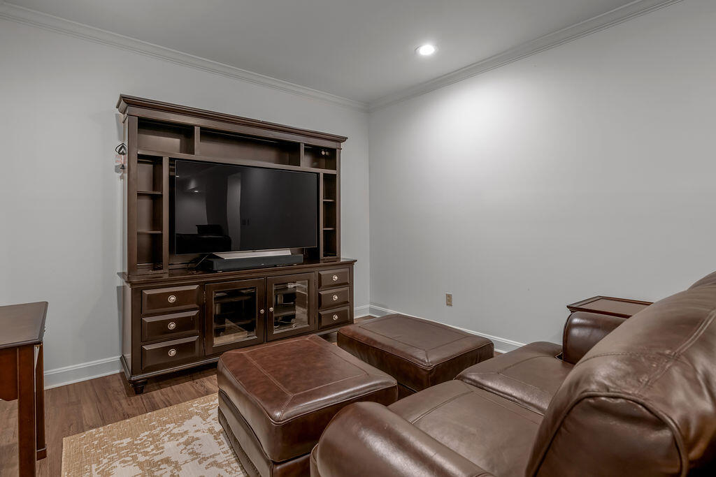 2385 The Woods Lane Property Photo 45