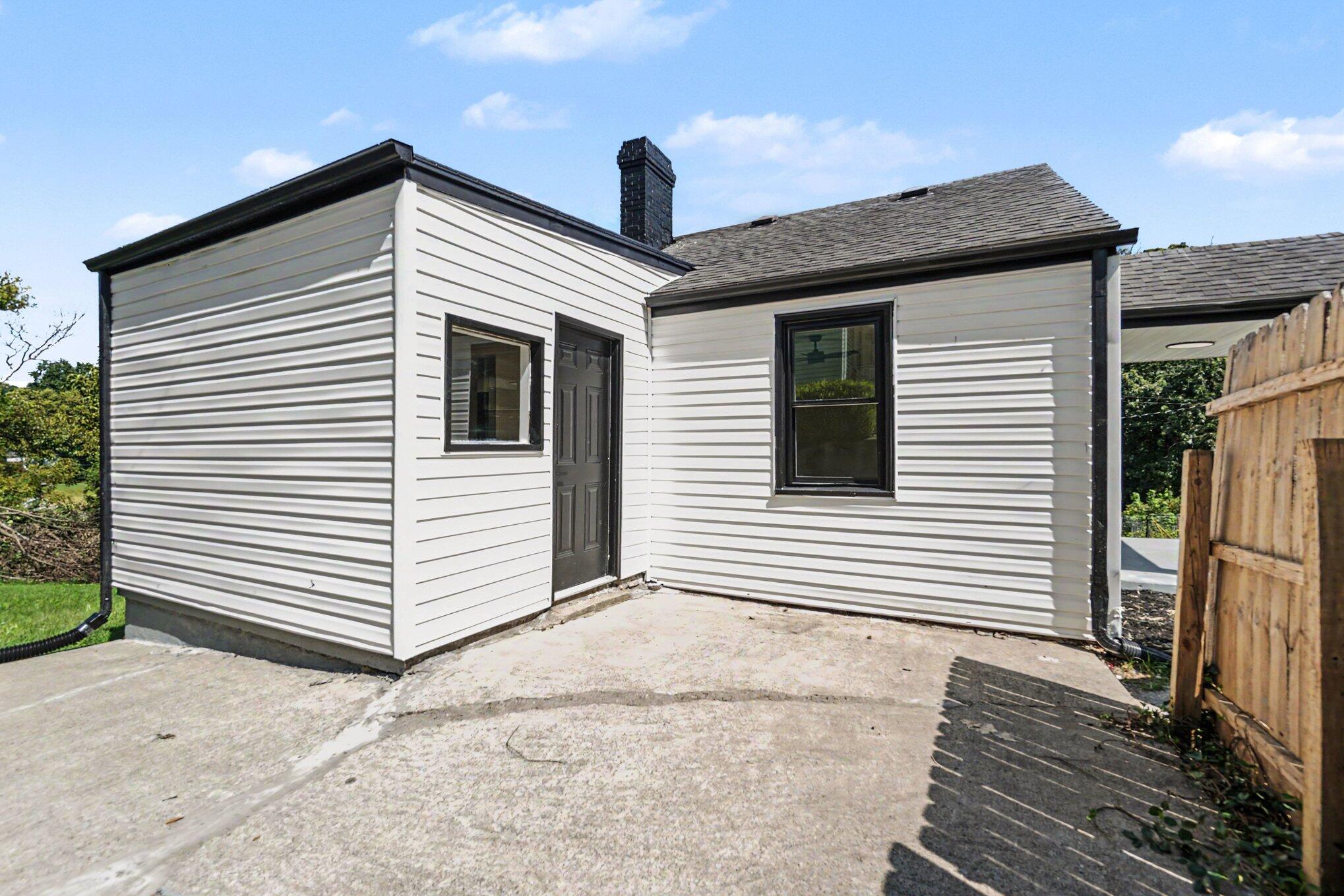 108 Alexander Street Property Photo 3
