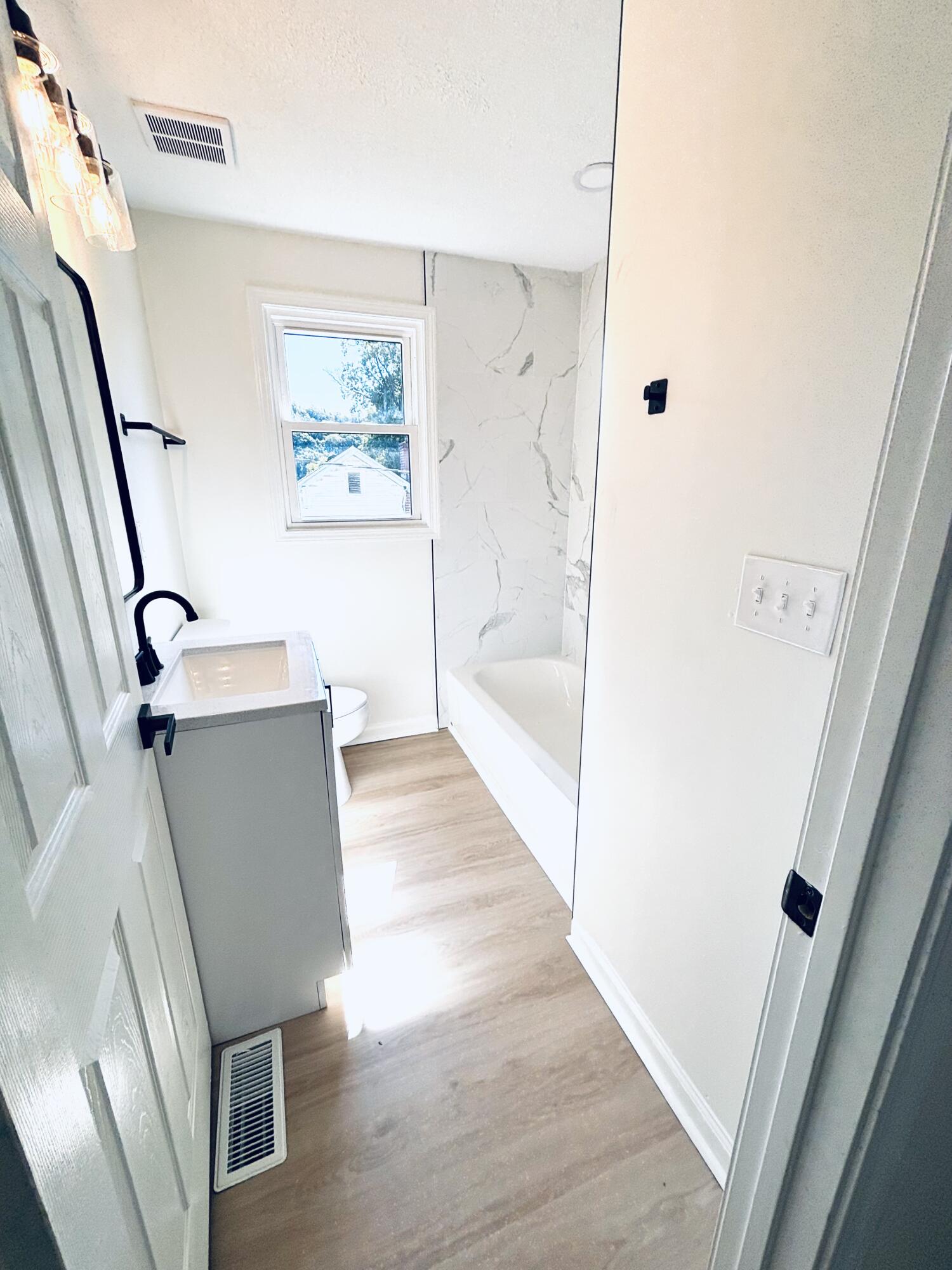 108 Alexander Street Property Photo 20