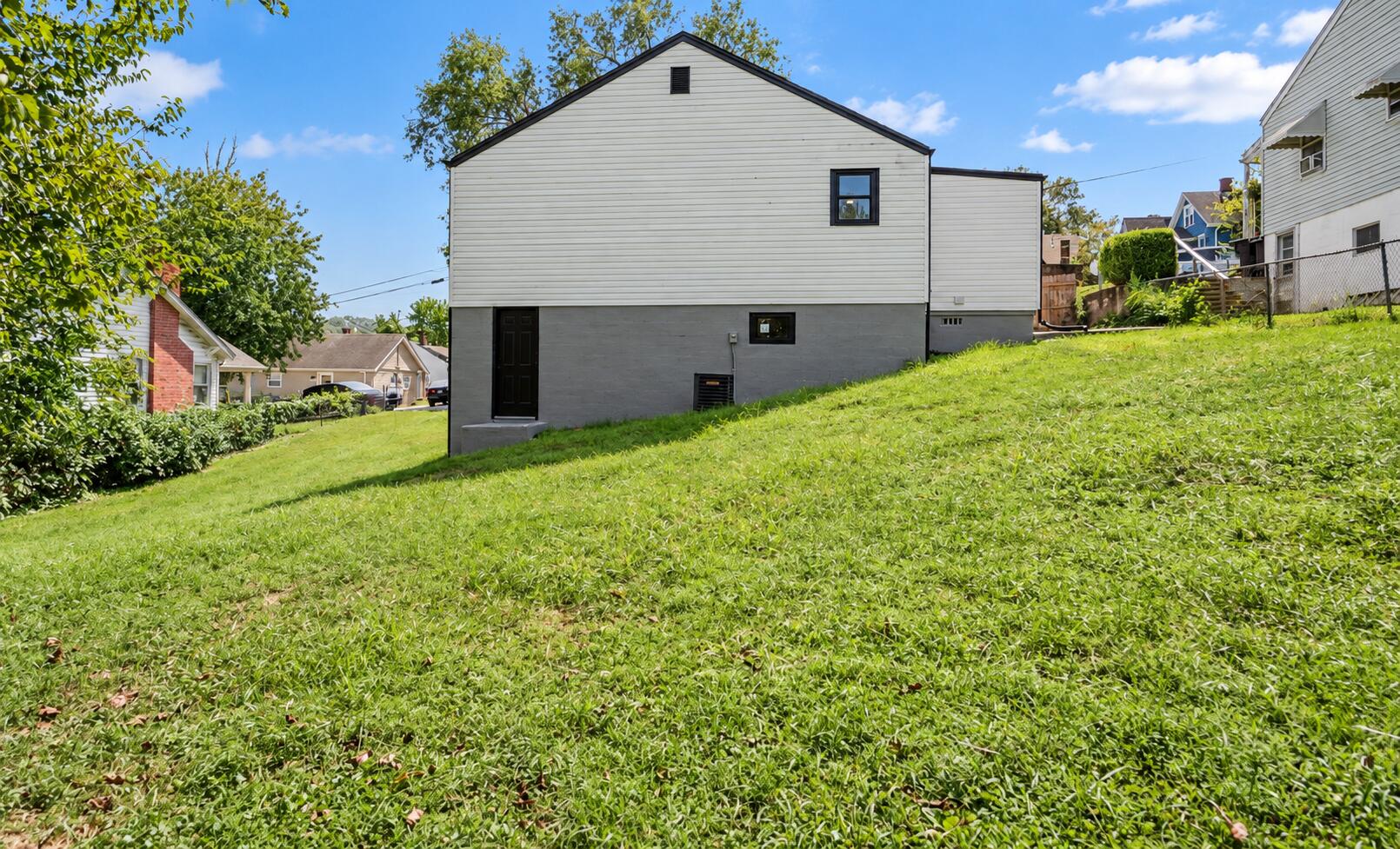 108 Alexander Street Property Photo 23