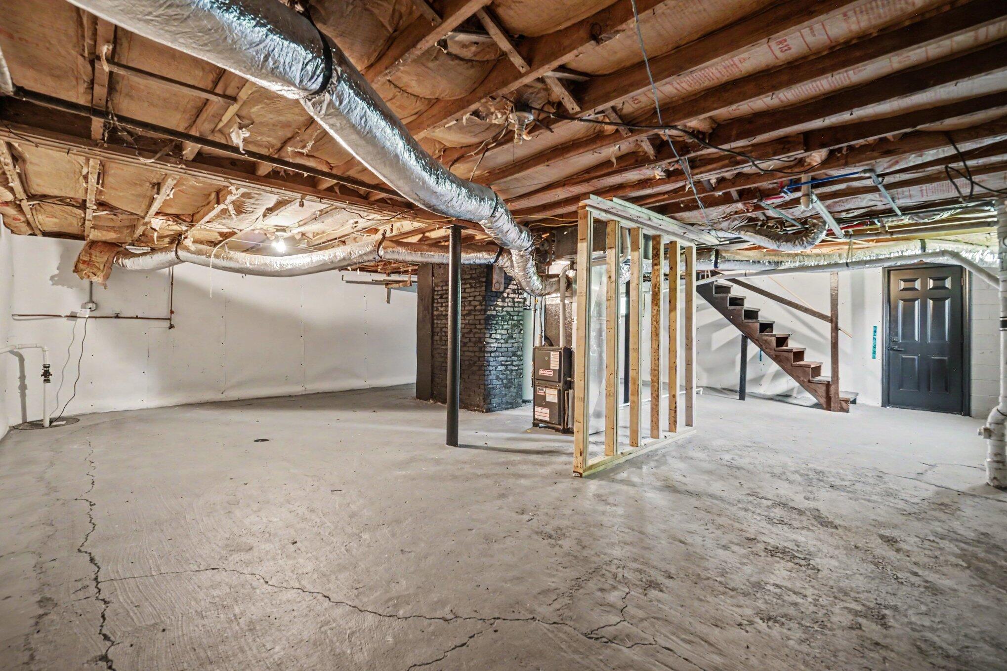 108 Alexander Street Property Photo 28