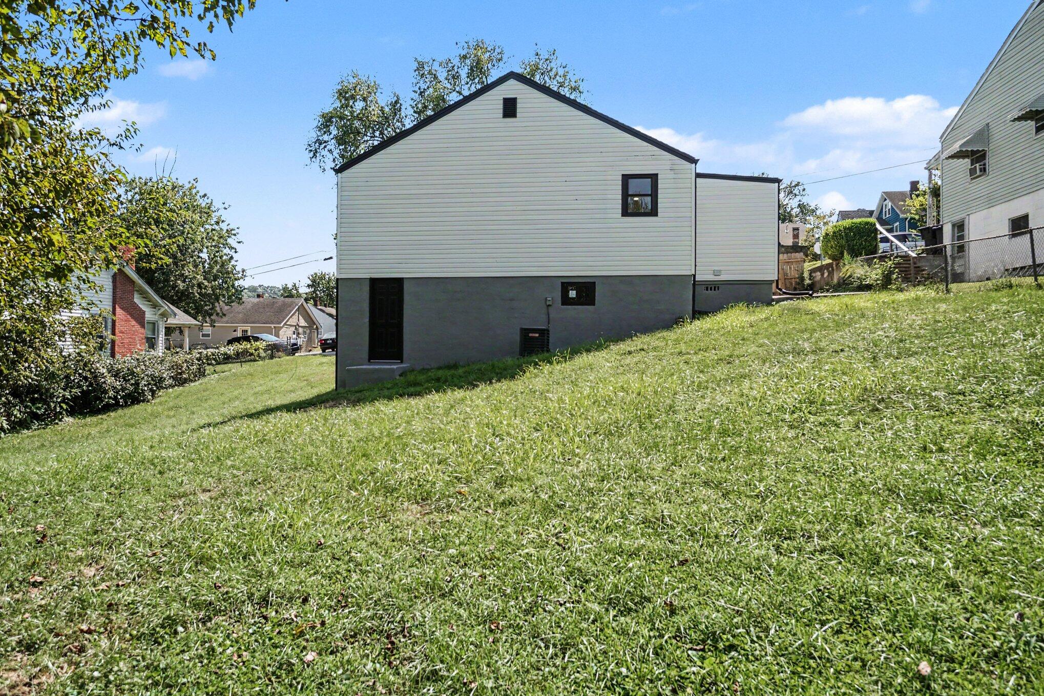 108 Alexander Street Property Photo 29