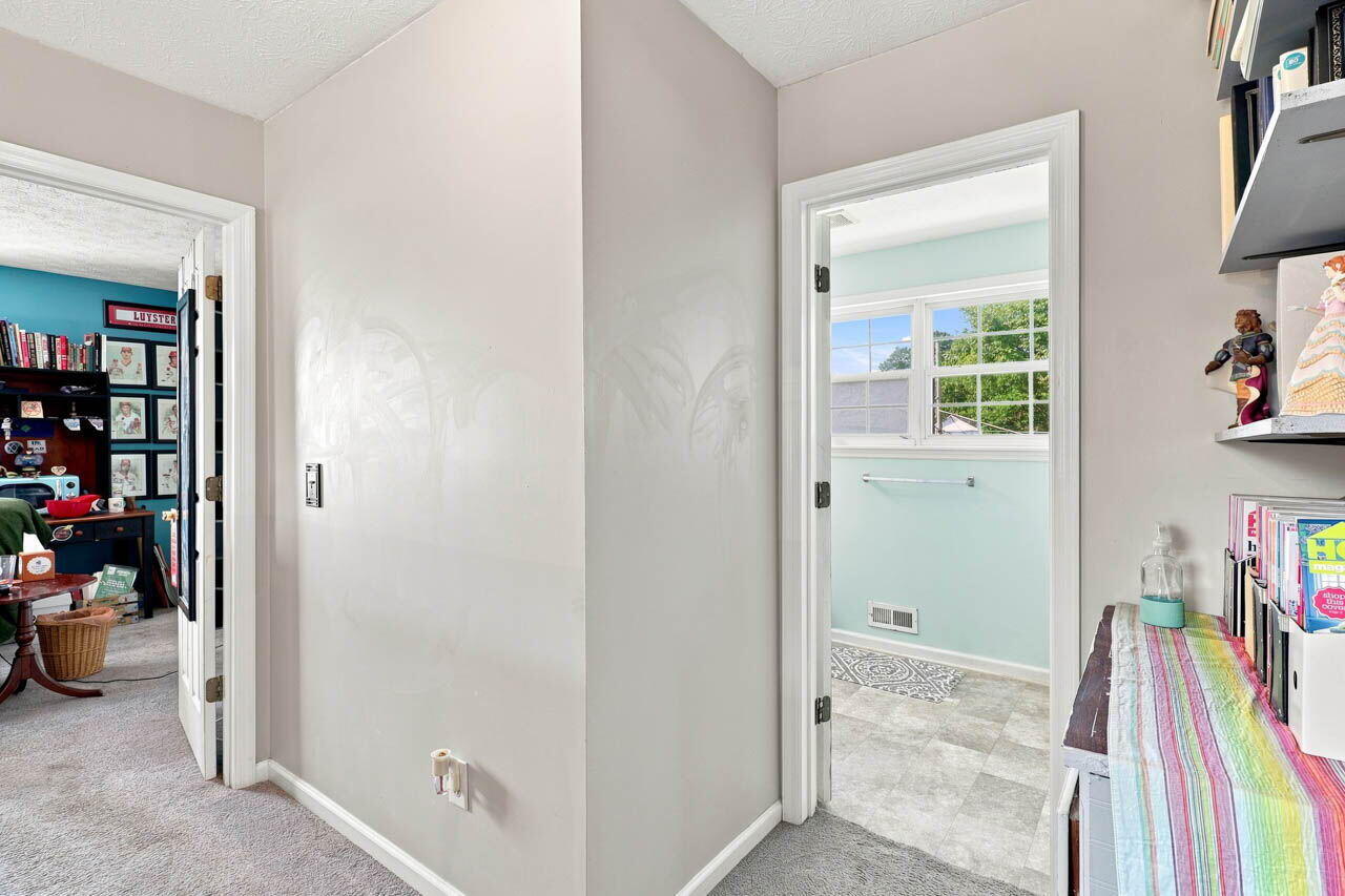 1117 Leathers Lane Property Photo 35