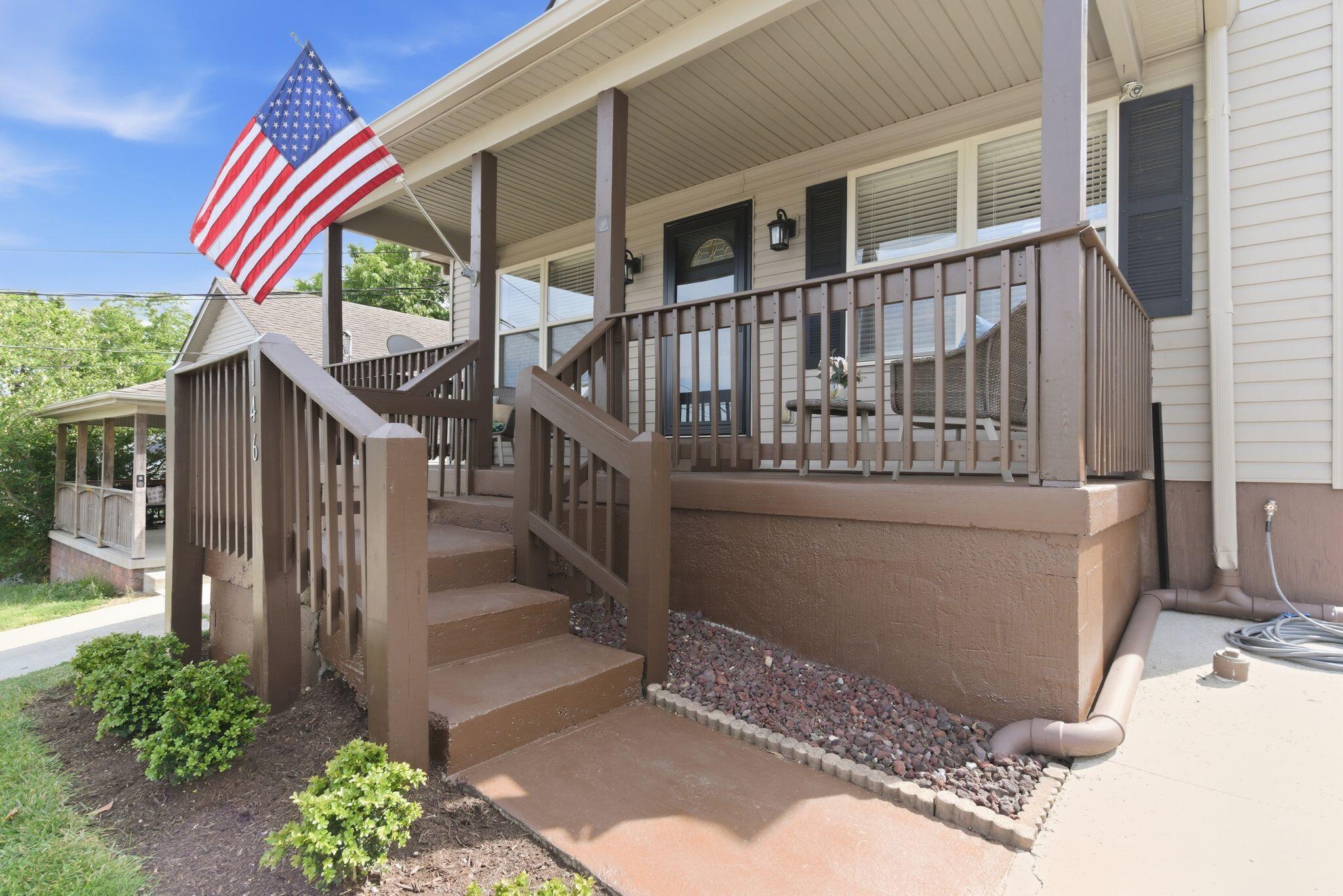 146 Ashton Drive Property Photo 1