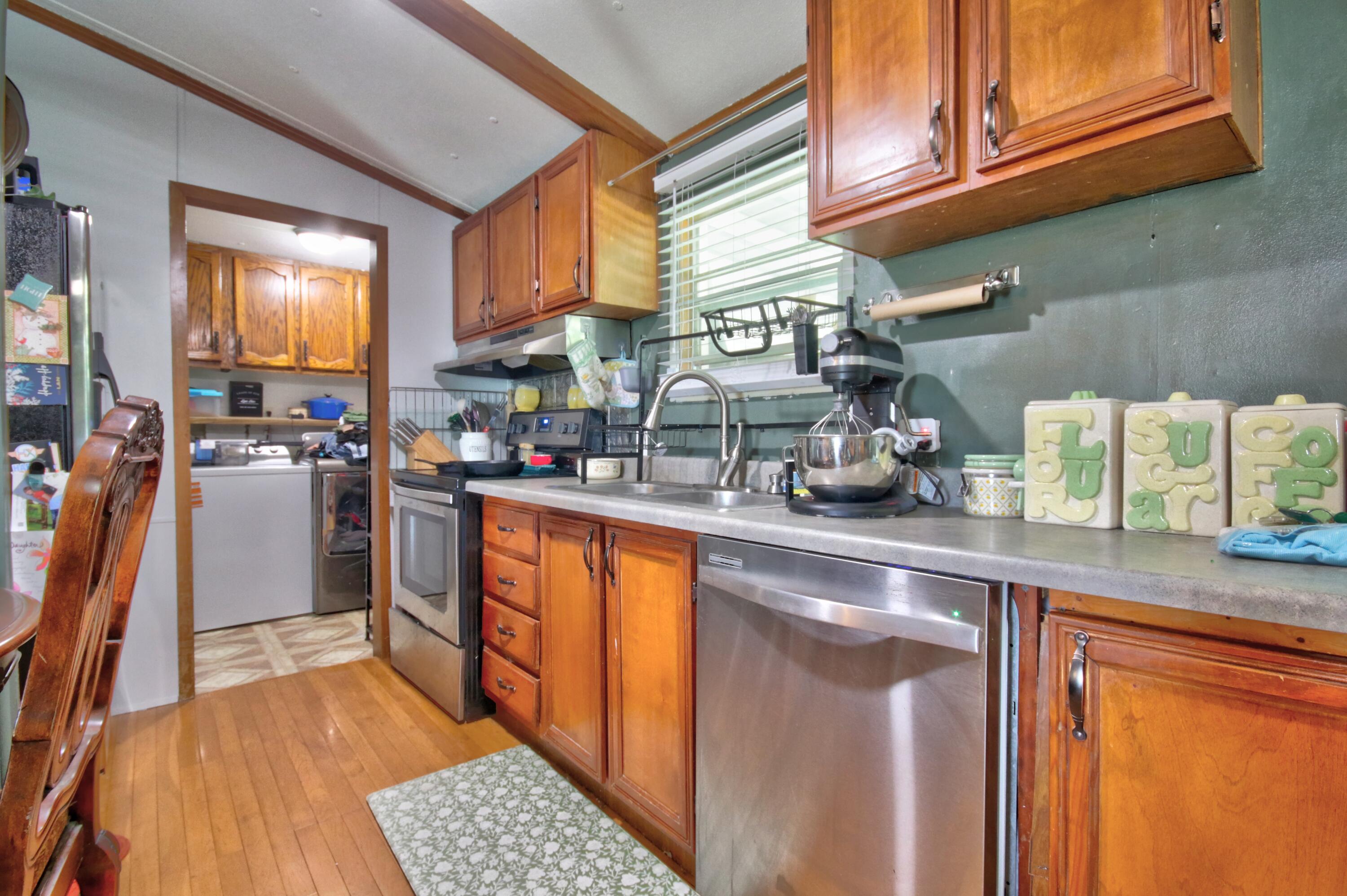 2017 River Road Property Photo 7