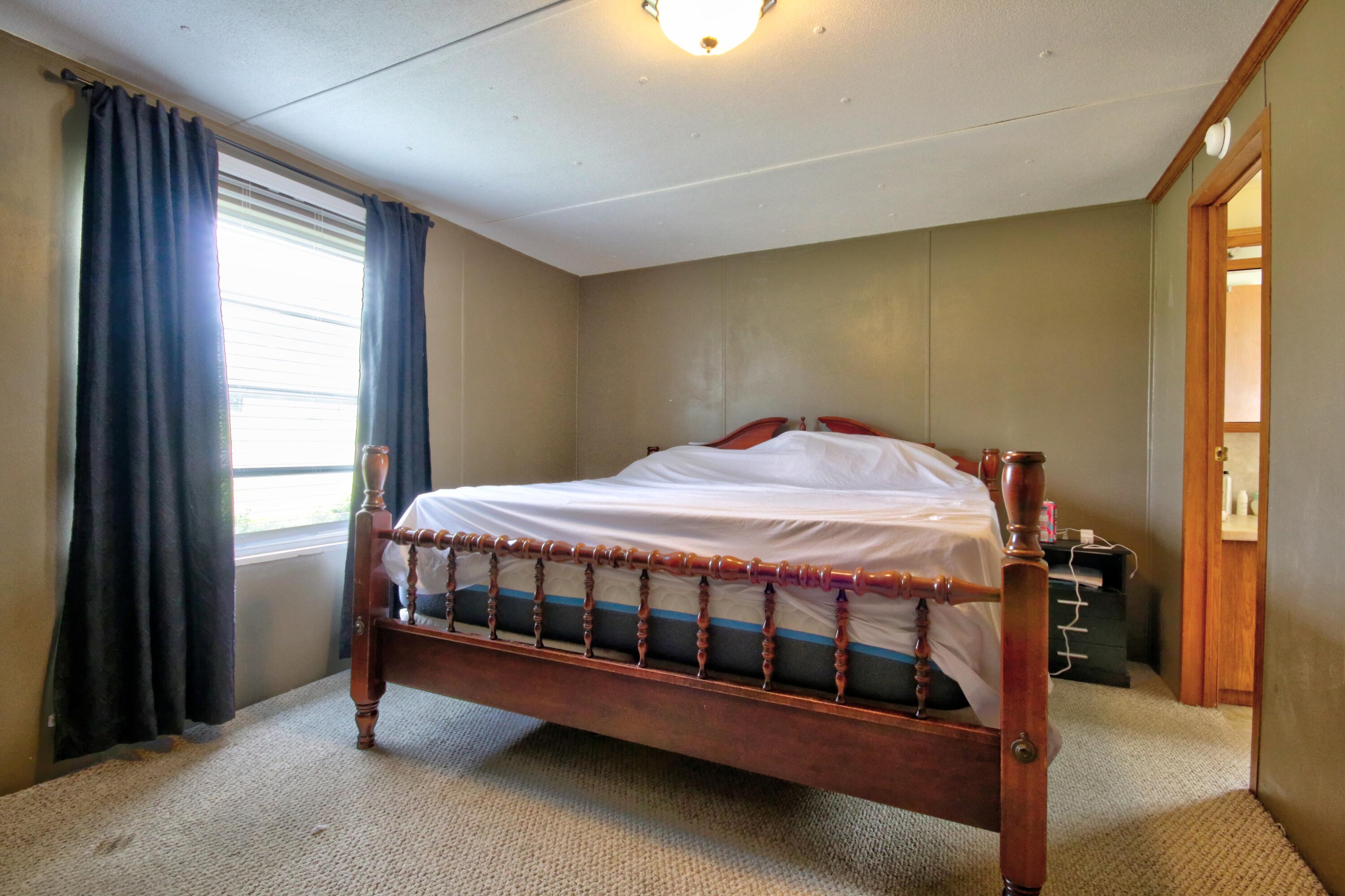 2017 River Road Property Photo 10