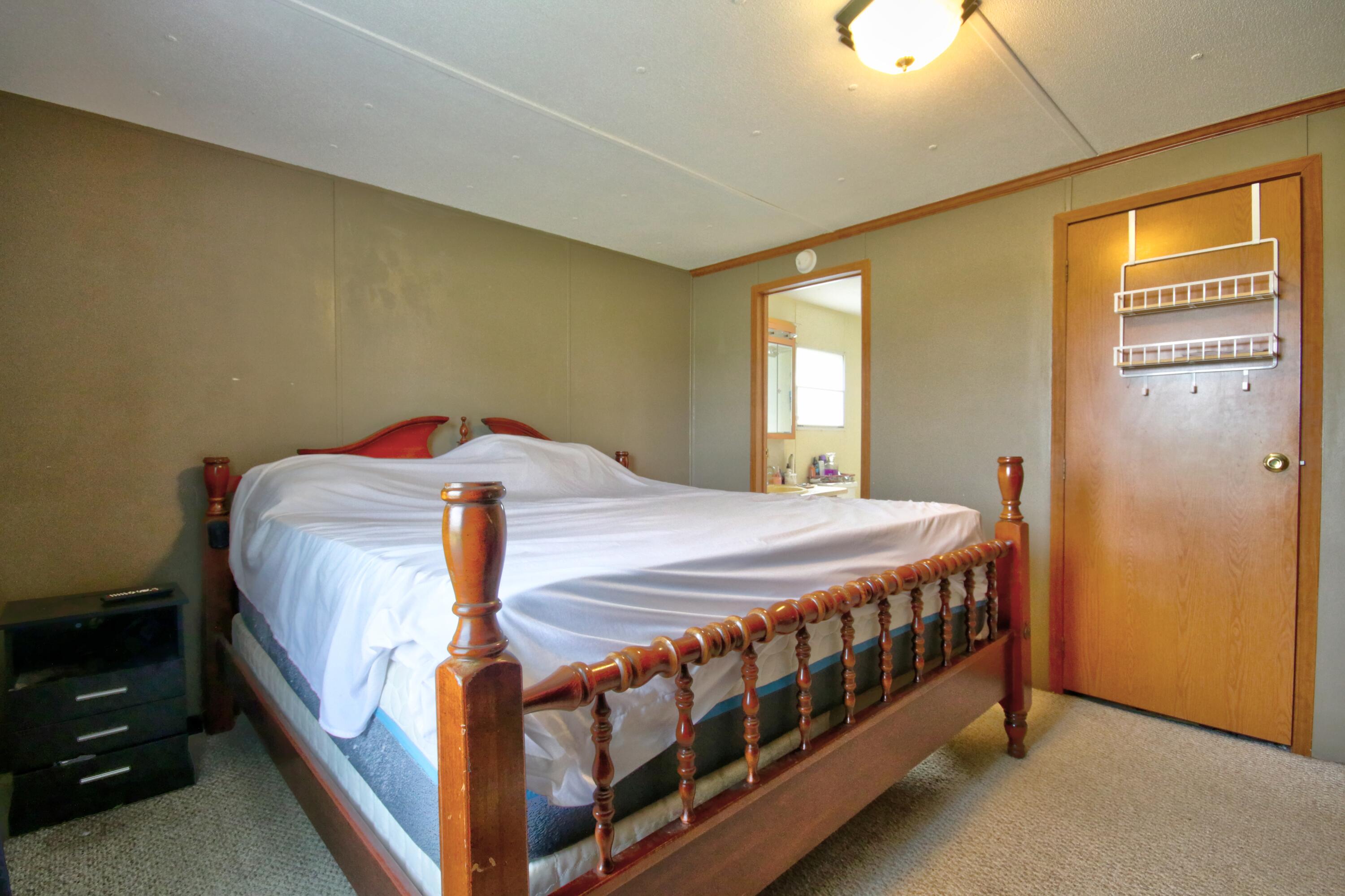 2017 River Road Property Photo 11