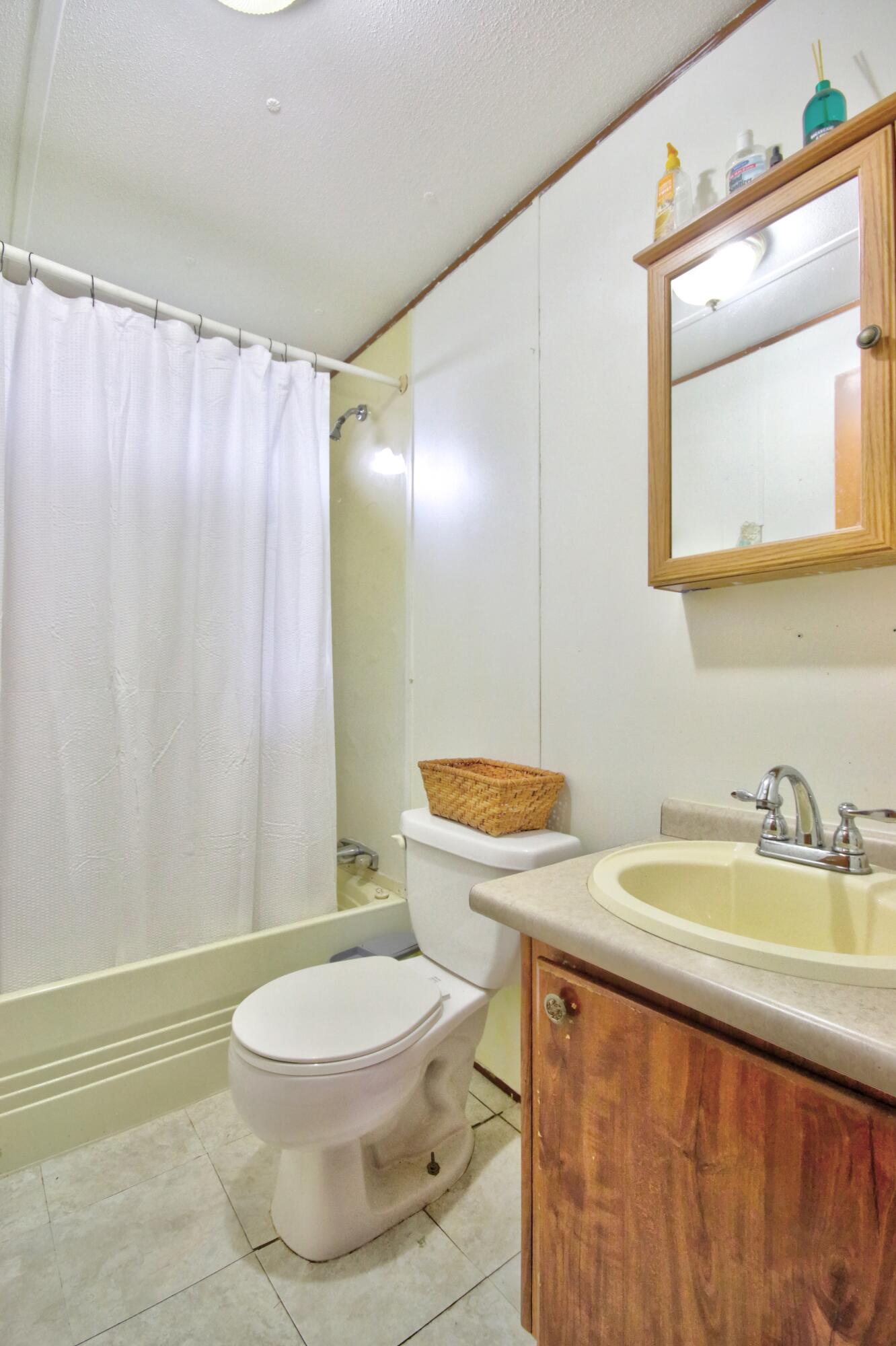 2017 River Road Property Photo 15