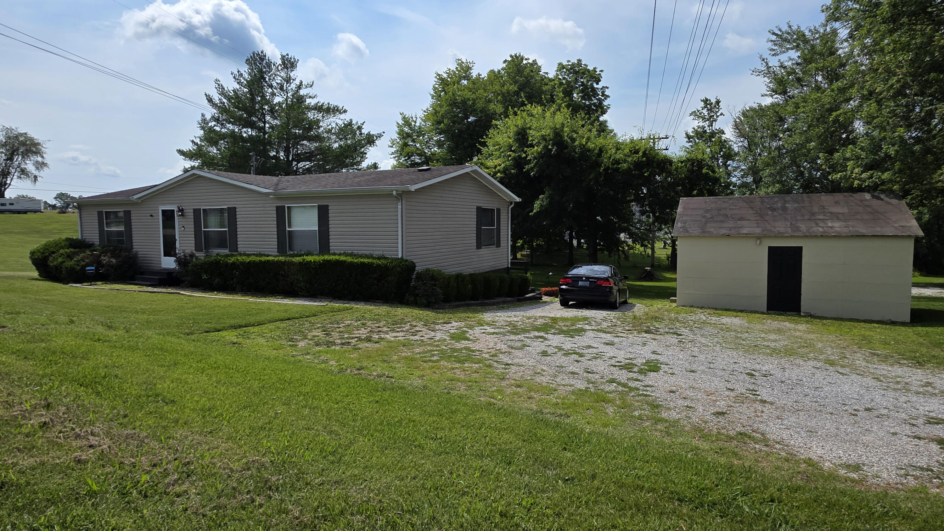 2017 River Road Property Photo 17