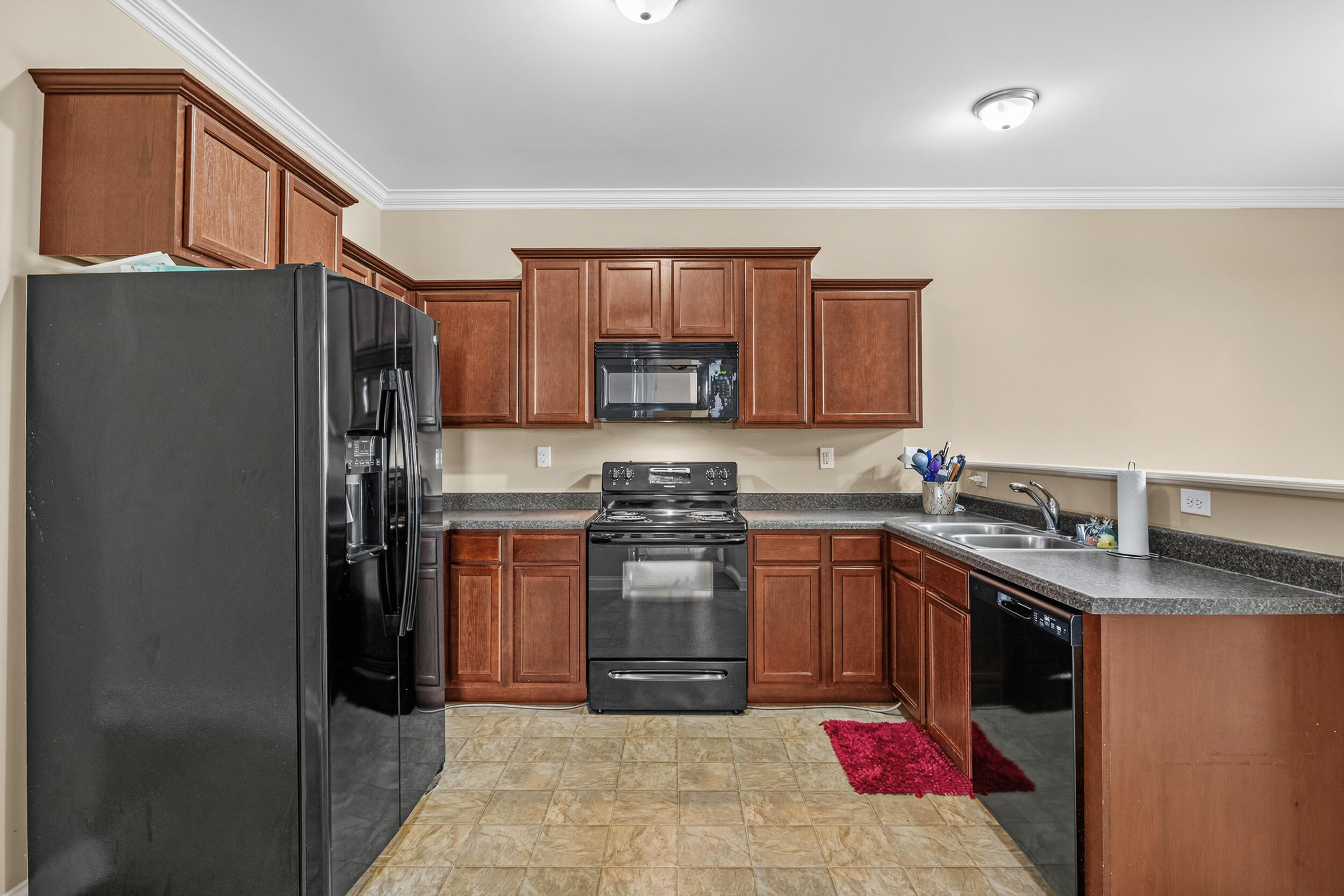 416 Julia Way Property Photo 10