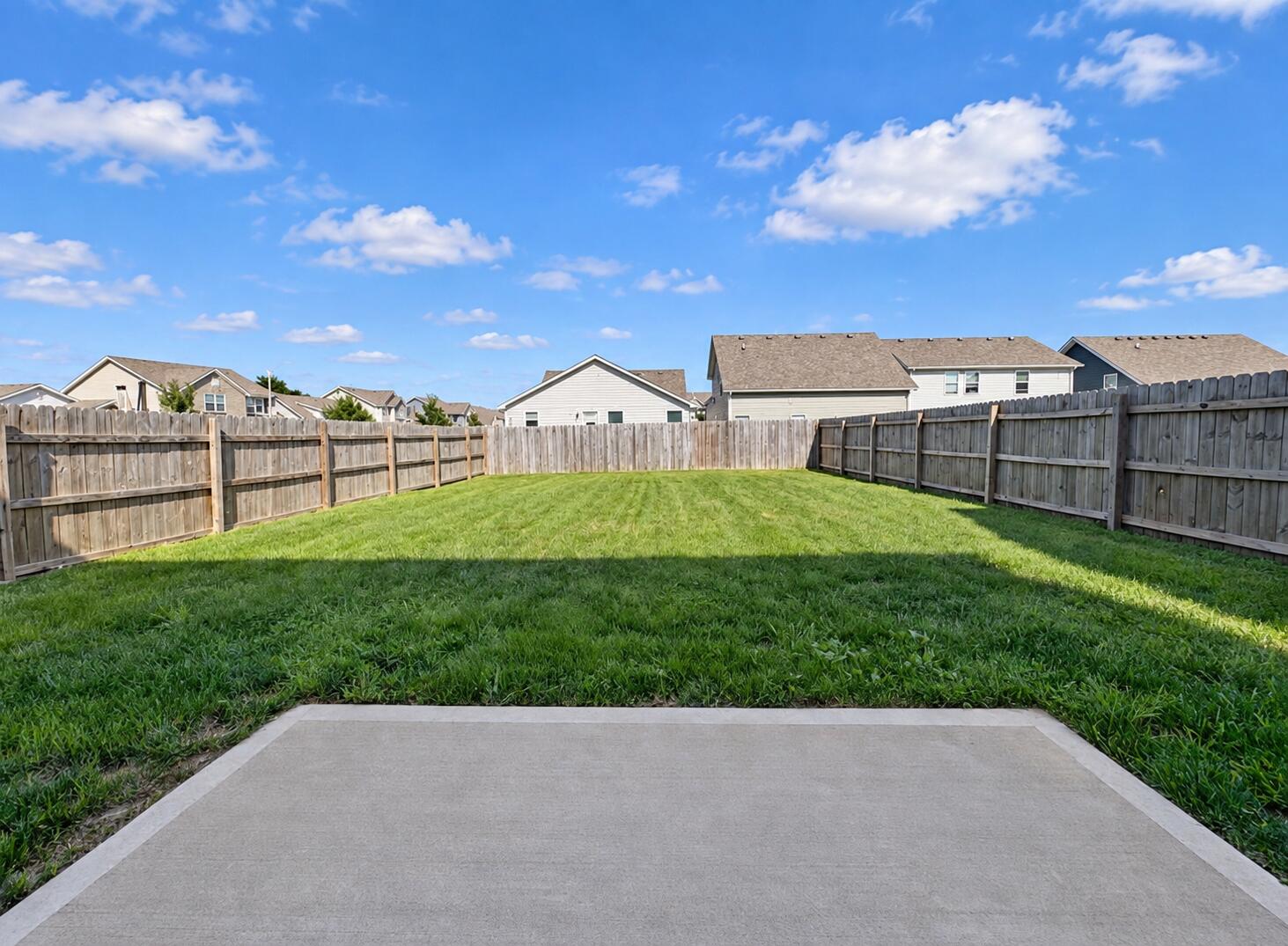 2392 Huntly Place Property Photo 34