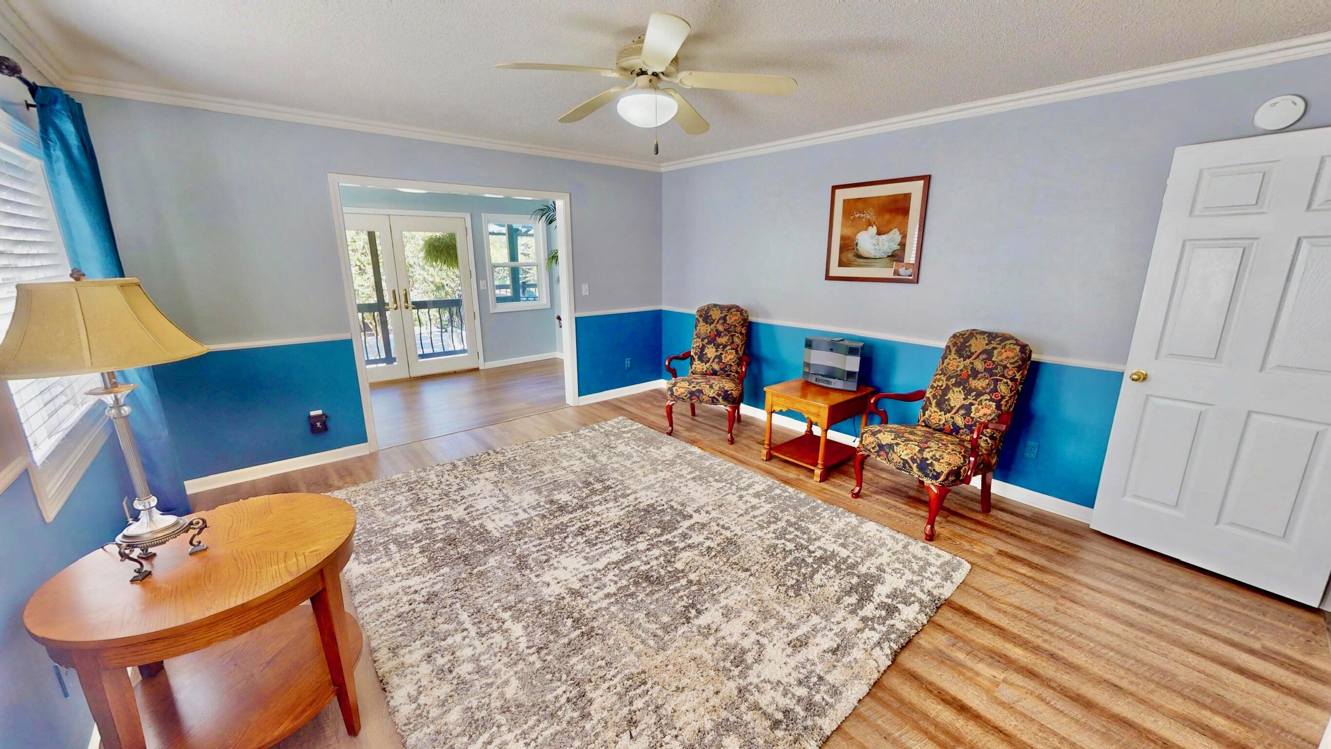 717 Blue Springs Boulevard Property Photo 13