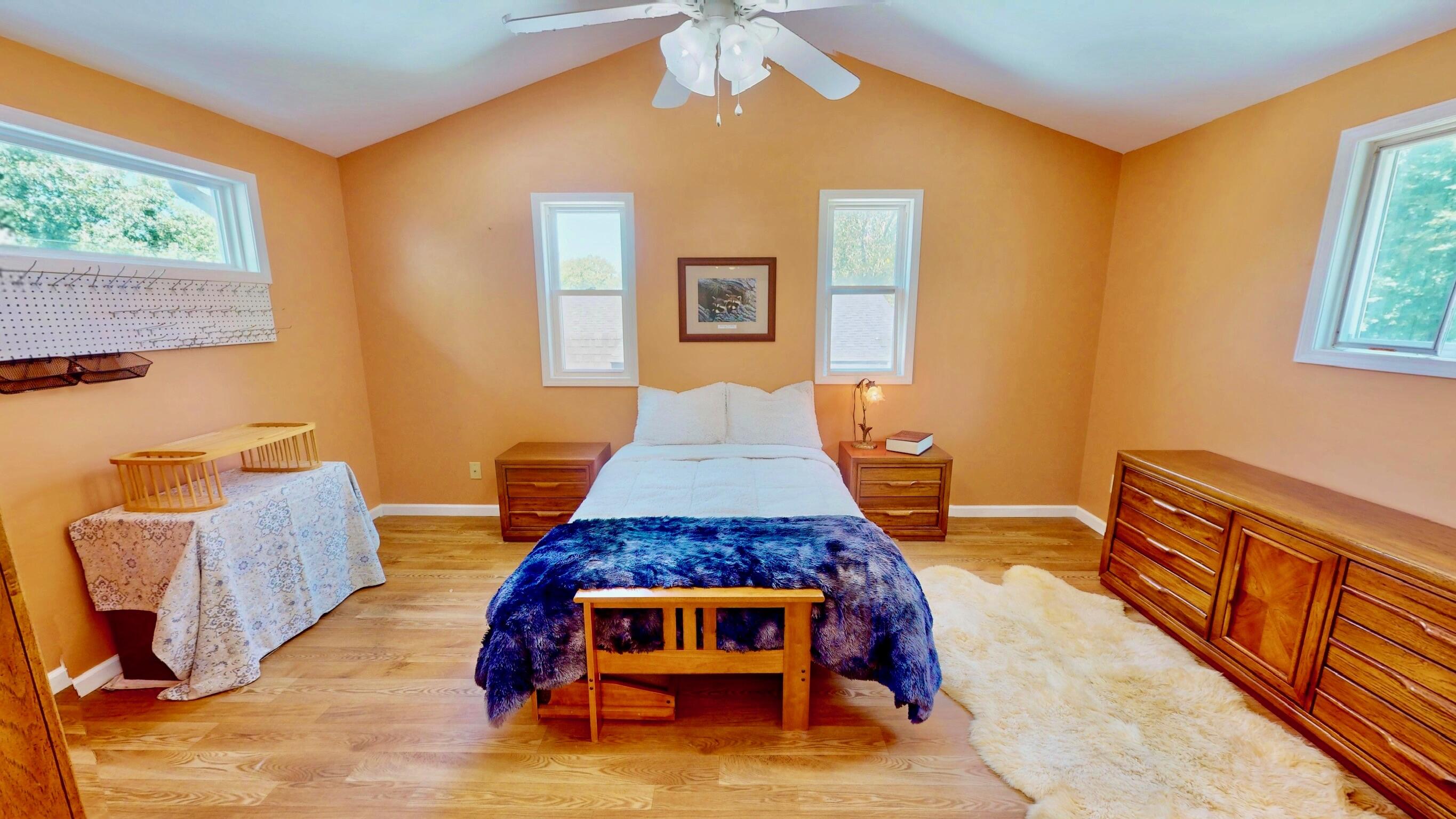 717 Blue Springs Boulevard Property Photo 15